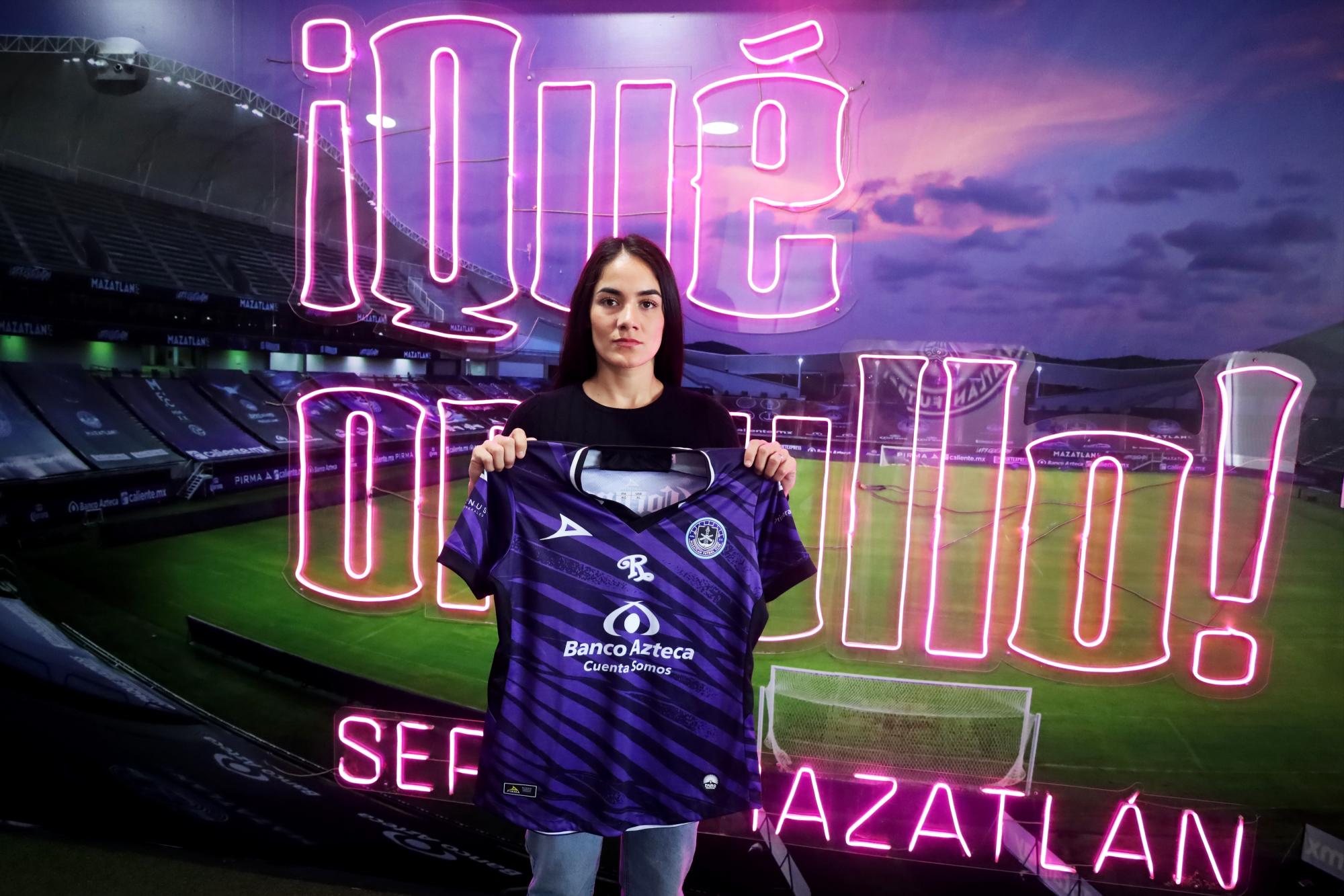 $!Brenda García llega a las Cañoneras