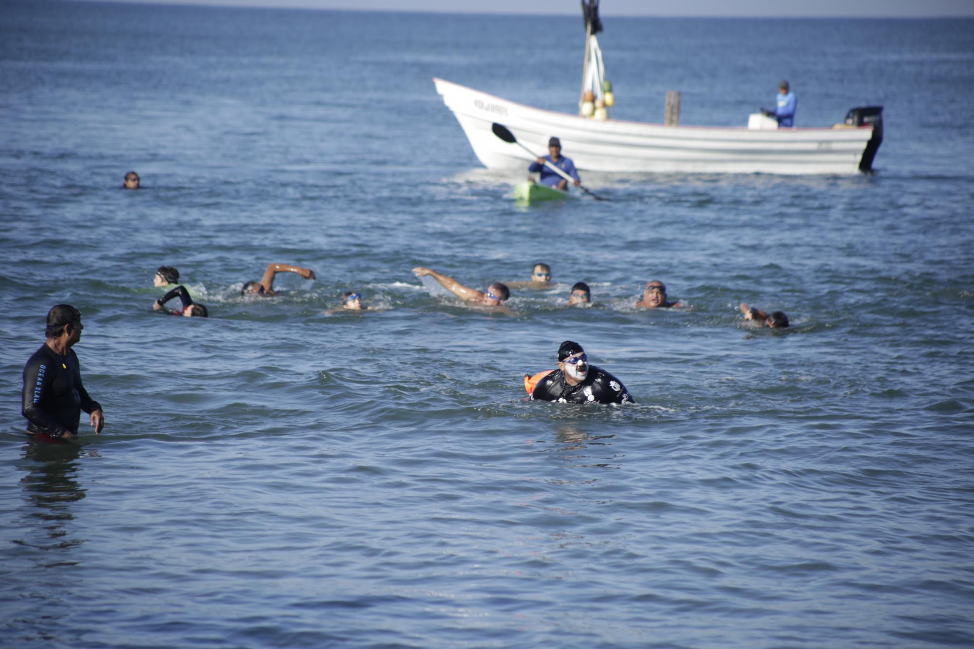 $!Sergio Velarde continúa preparándose para su mayor reto en 2025: el Canal de la Mancha
