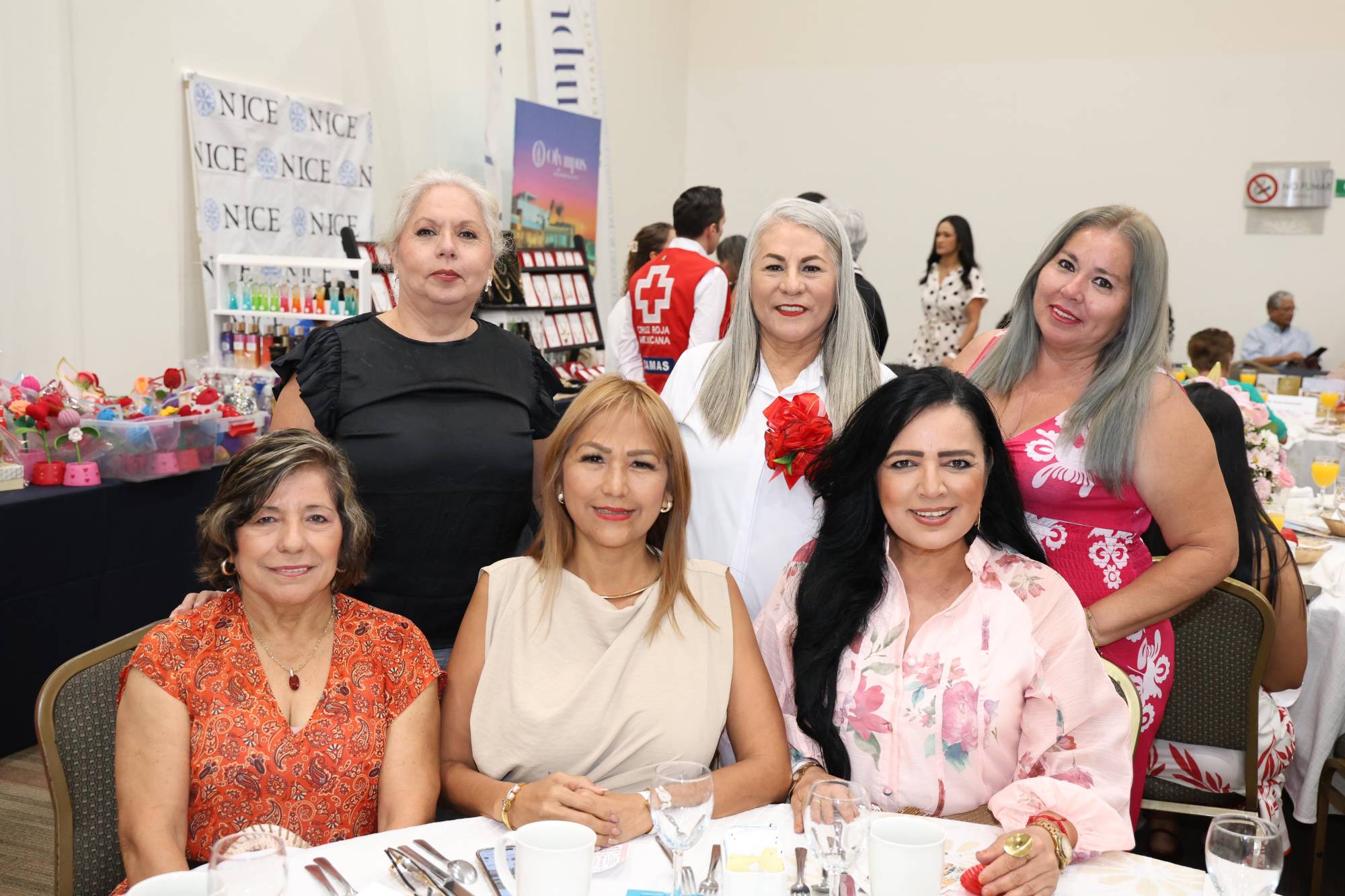 $!Teresita Beltrán, Raquel Zamudio, Elifer Sarabia, María del Pilar Osuna, Maru Flores y Carmen Julia Arámburo.