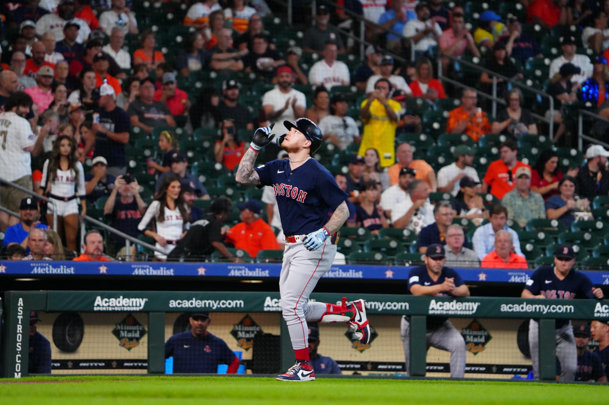 $!Verdugo y Abreu hacen leña y Medias Rojas aplastan a Astros