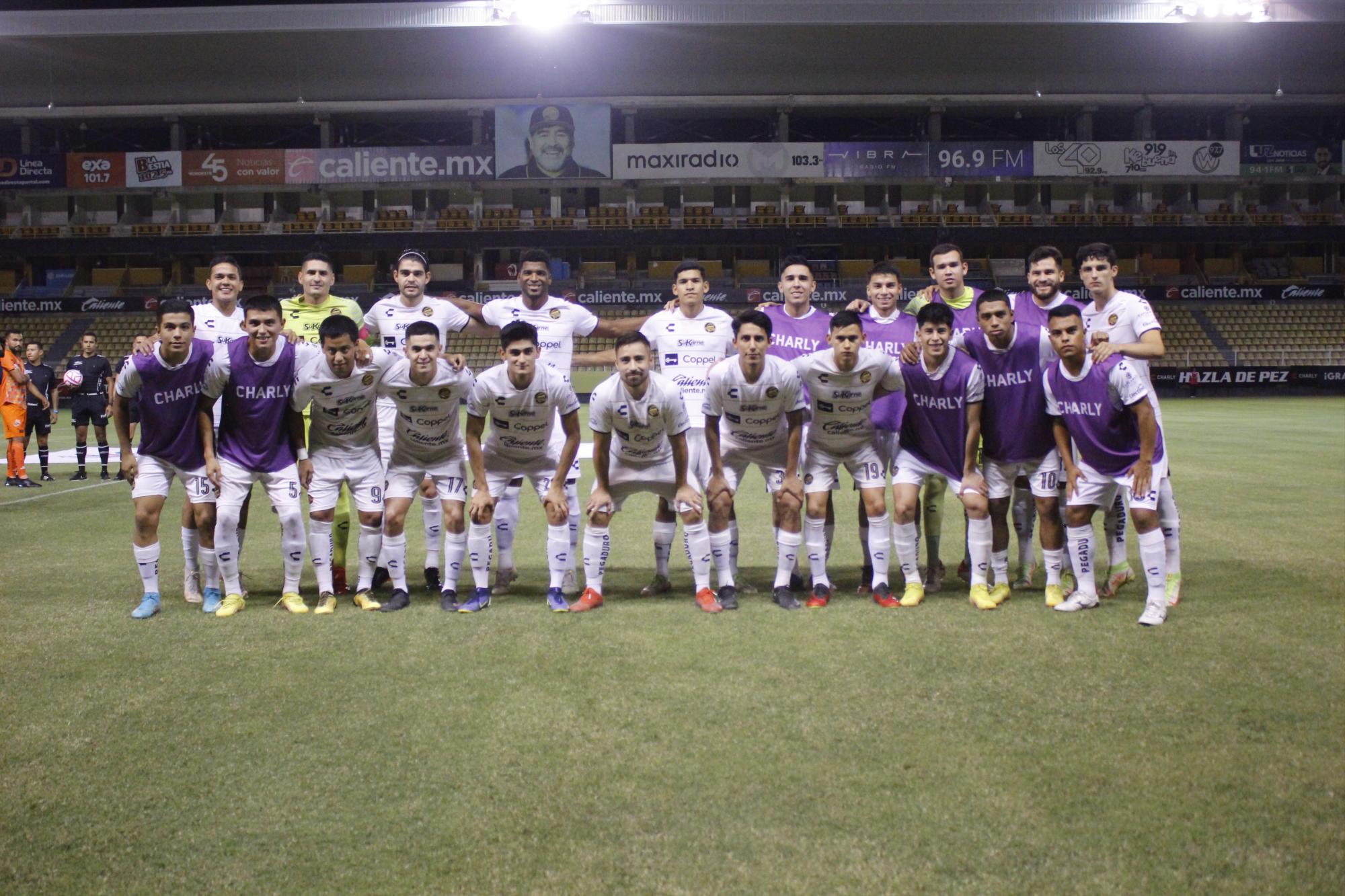 $!Dorados de Sinaloa se impone a Alebrijes para escalar posiciones en el Apertura 2022