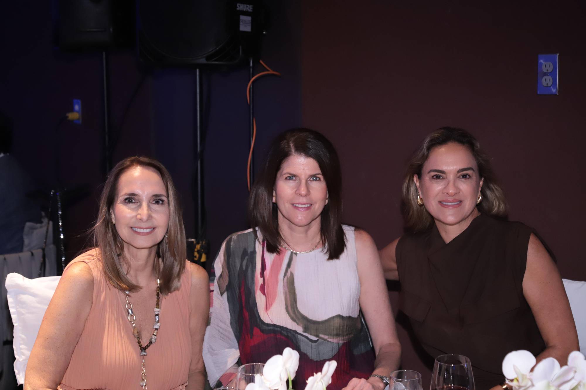 $!Tere Castellón de Chávez, Beatriz Vergara y Lucy Rodríguez de Lizárraga.