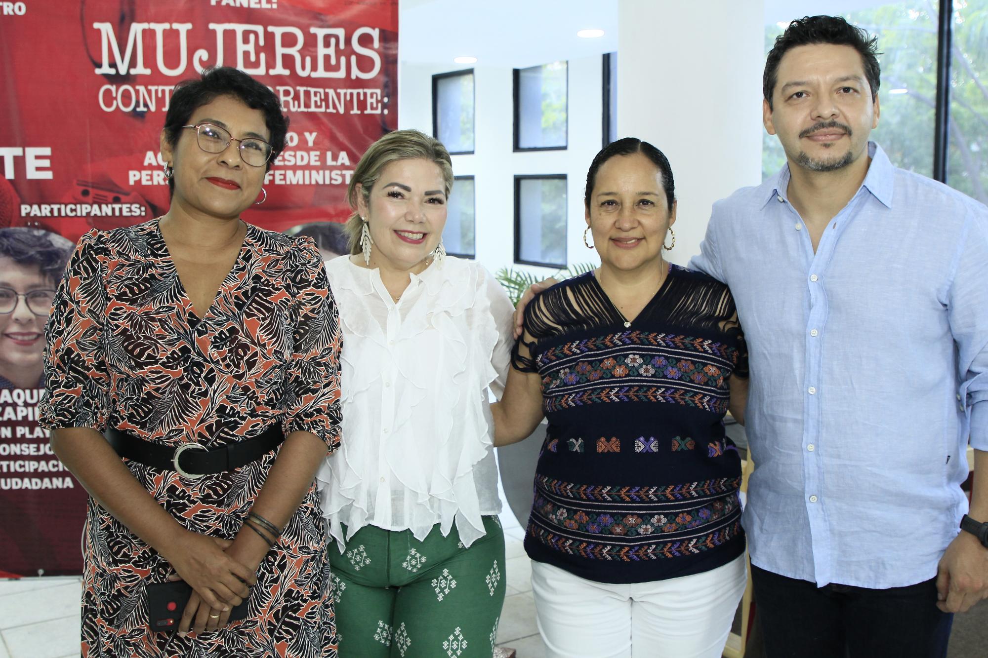 $!Raquel Zapien, Elizabeth Peraza, Claudia Patricia Ramos y Adrián López.