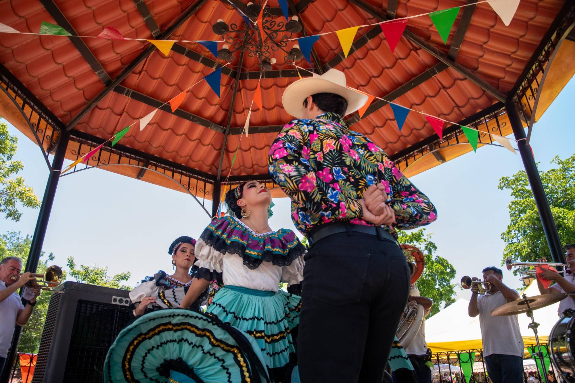 $!Reúne a familias y visitantes la tercera edición del Festival del Raspado en Imala