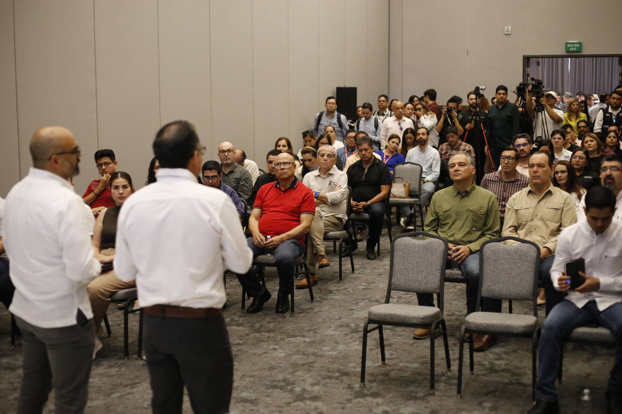 $!Exploran en panel el tema de paz