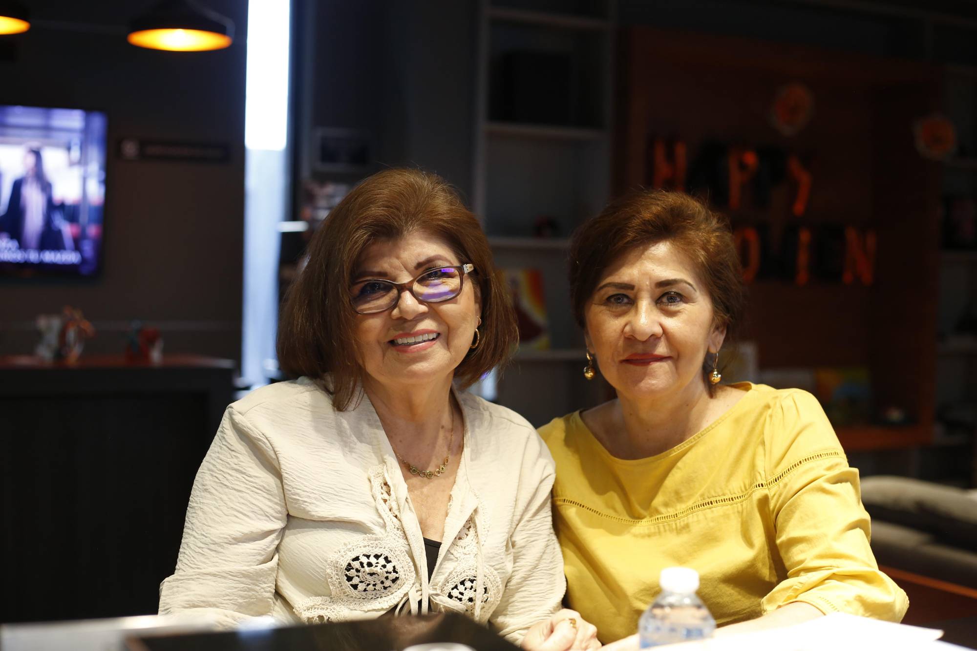 $!María Lourdes Noriega y Caritina Gastélum Quiñónez.