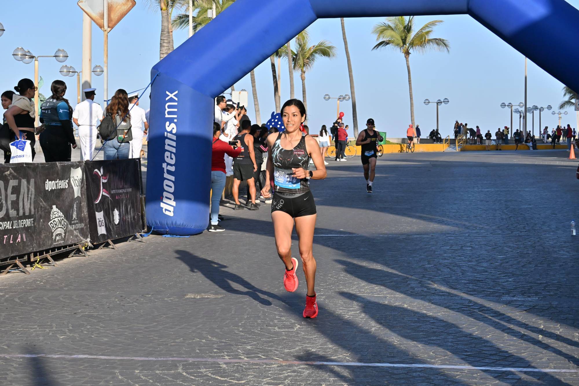 $!Ana Llorente y Yostin Rendón conquistan Carrera por la Salud de AMASFAC