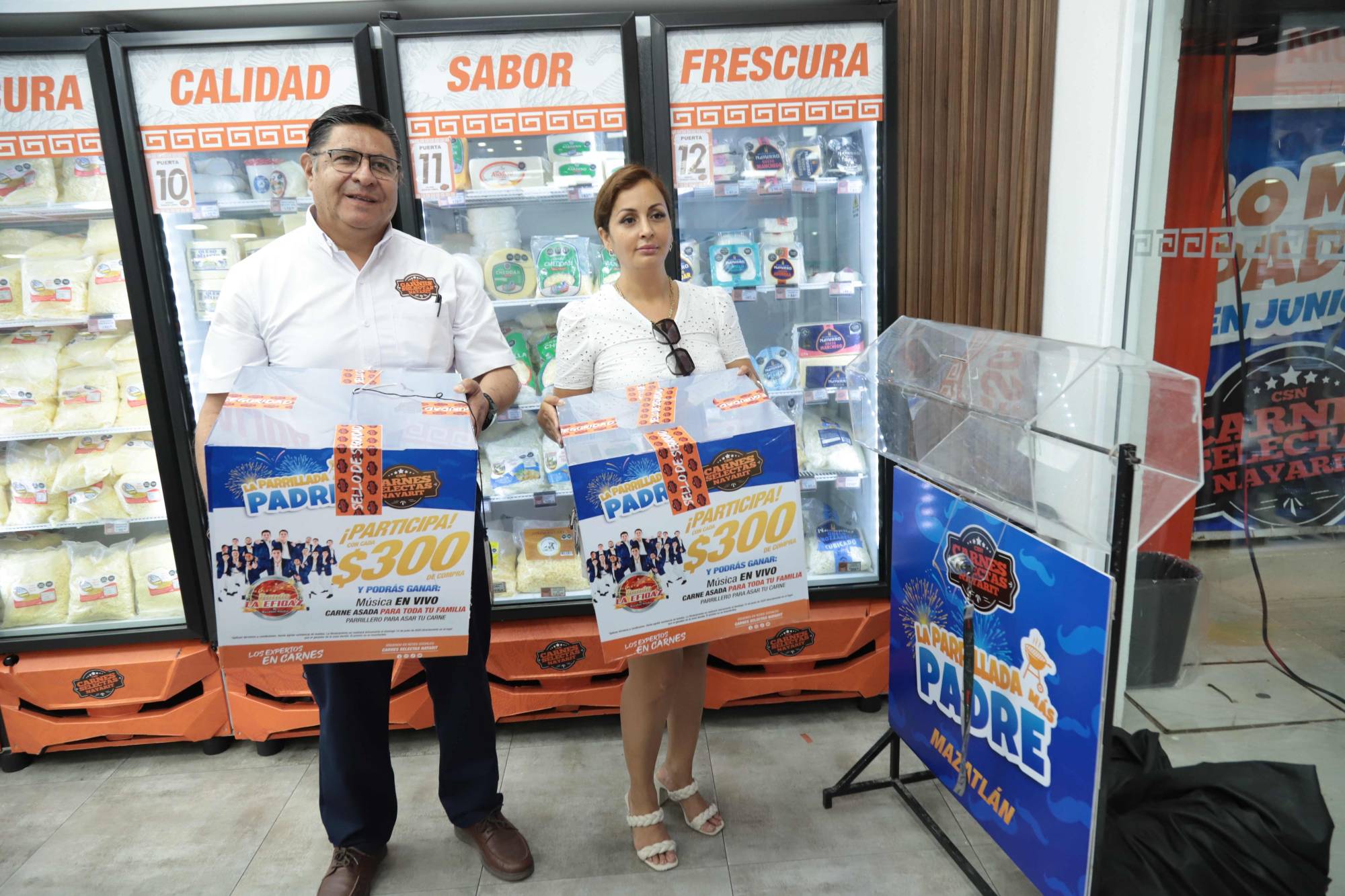 $!Javier Ramírez y Karla Luna.