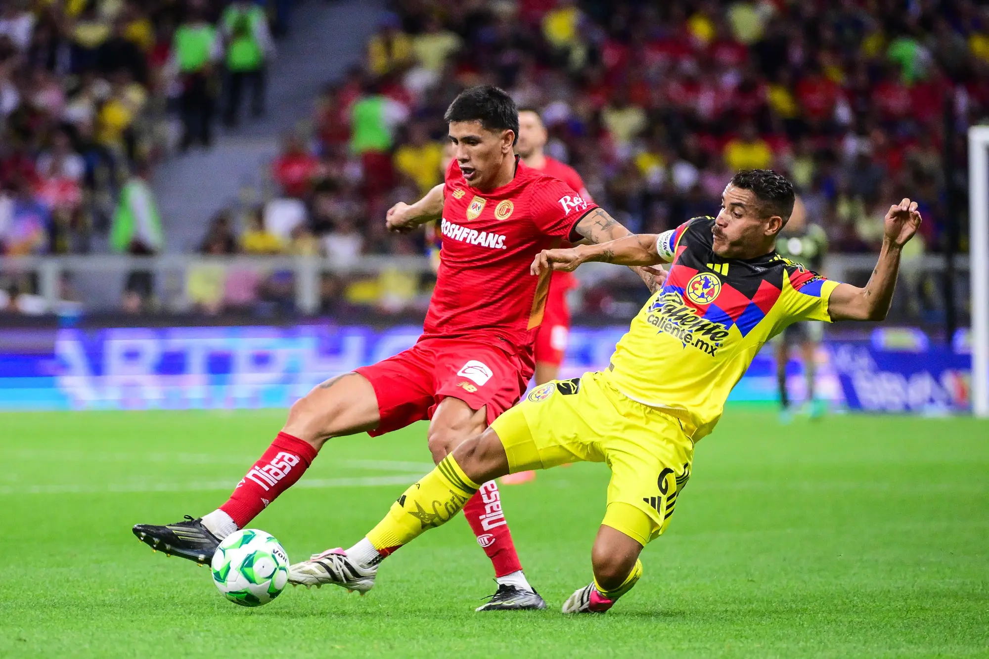 $!América vuela alto con doblete de Brian Rodríguez