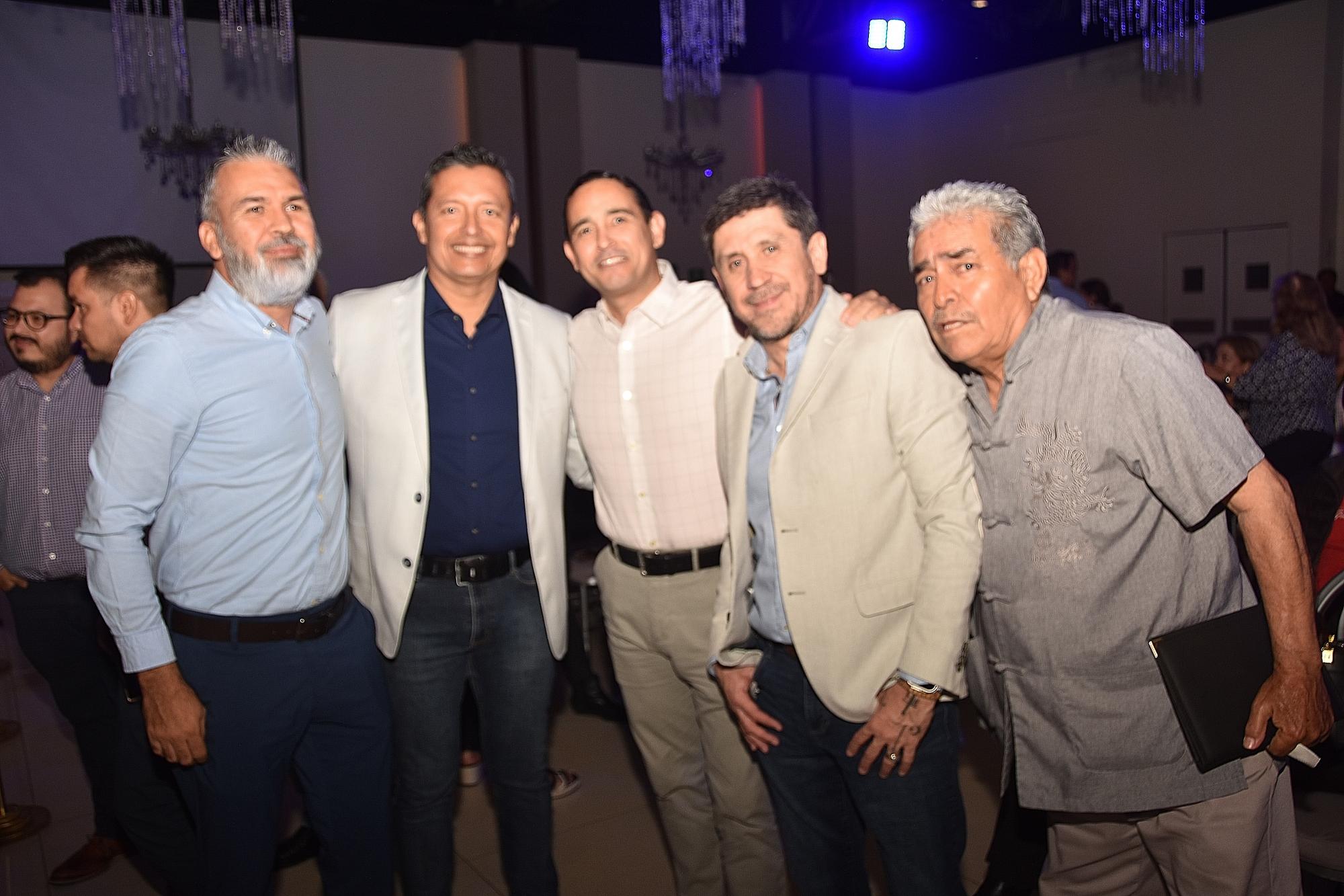 $!José Luis Velázquez, Aarón Sánchez, José Luis Vega, Gerardo Romero y Estanislao Osuna.