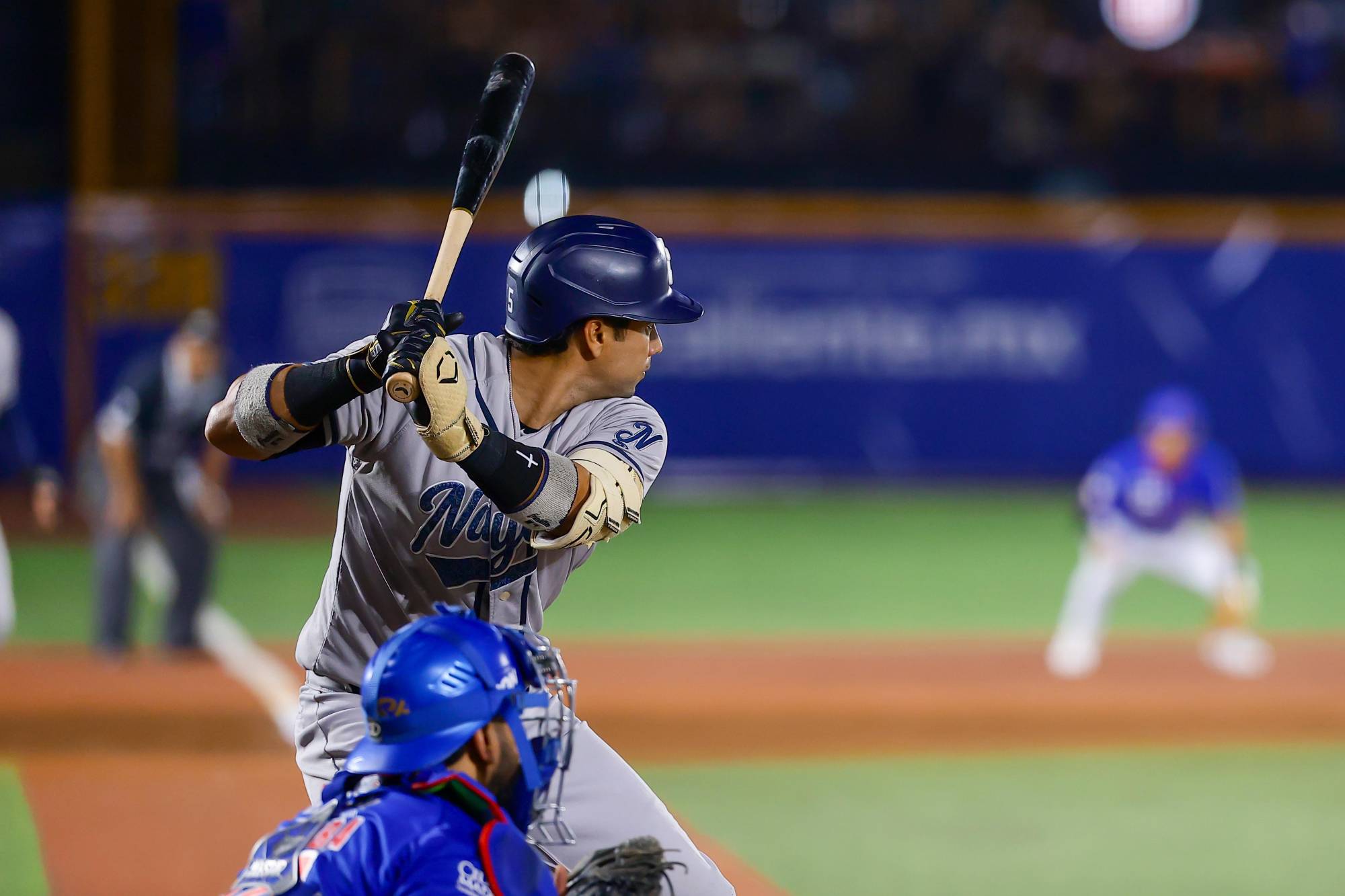 $!Jaguares amarra serie en Zapopan