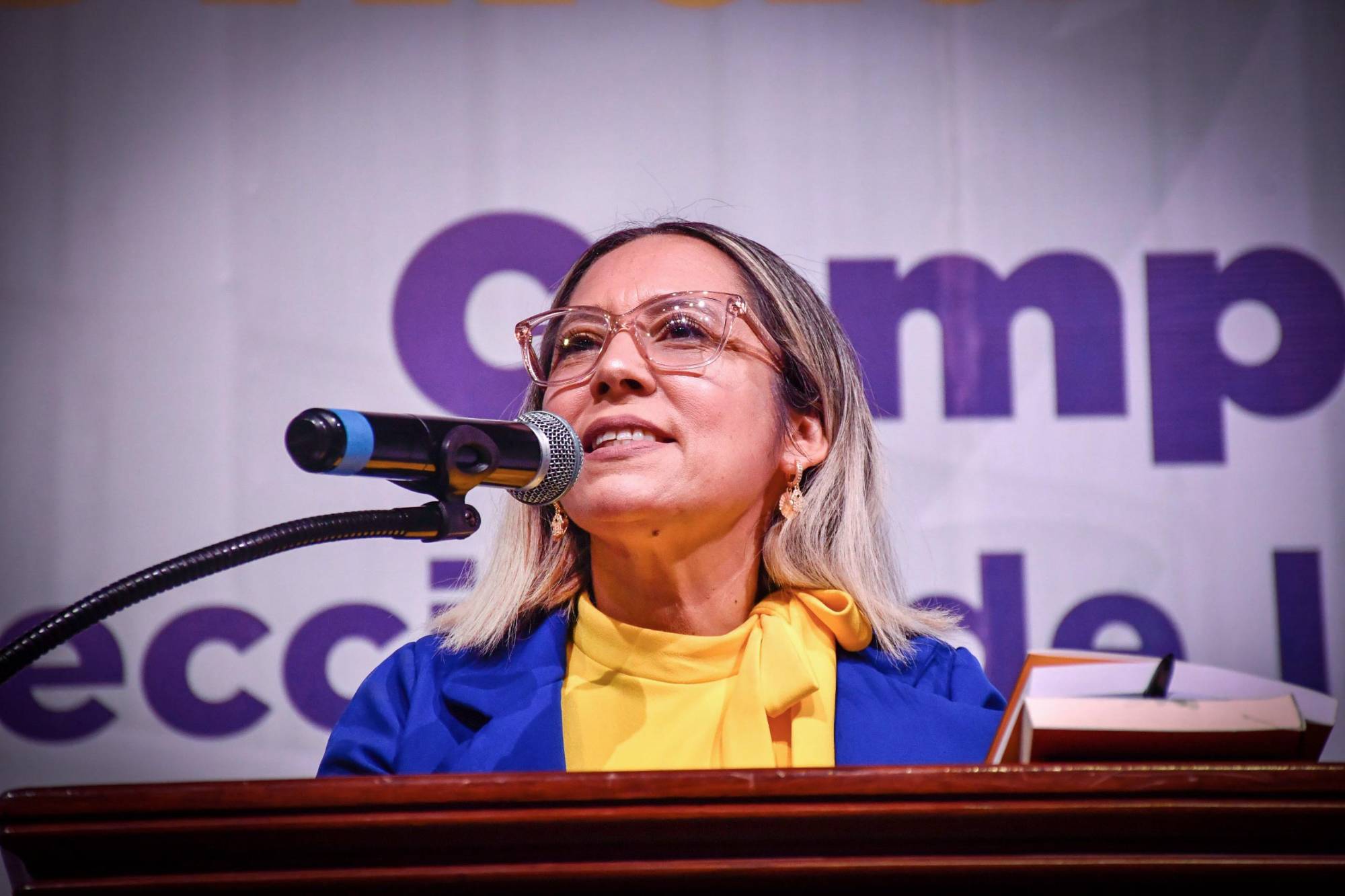$!Última parada previo a votación en la UAS: comparecencia reventada a Denise Díaz y alfombra roja para Jesús Madueña