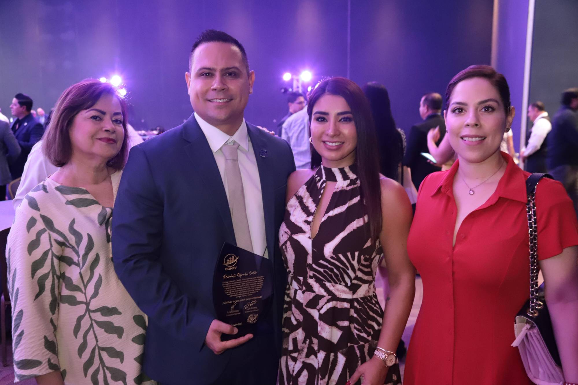 $!Lilia Villela, Alejandro Castillo, Paty Lizárraga y Margarita Castillo.