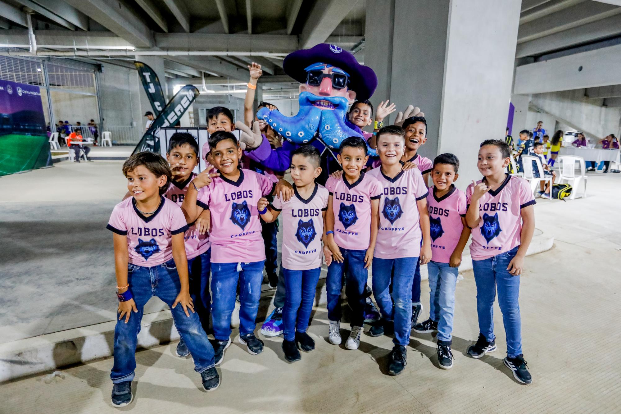 $!Inauguran la Copa Mazatlán de Futbol en el estadio Kraken