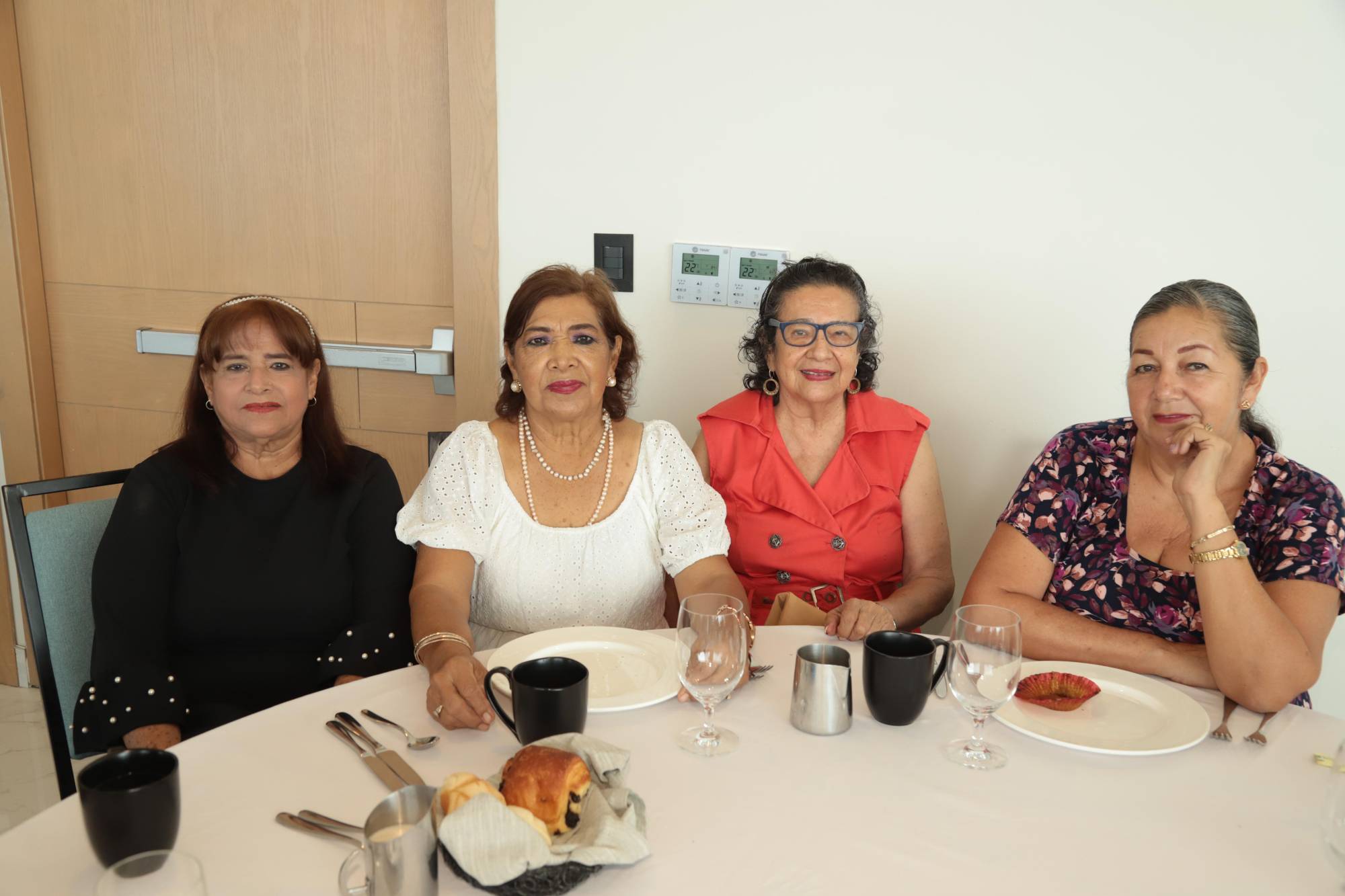 $!Lidia Hernández Villela, Elvia Marquéz Maynez, Carmela Villa Velázquez y María Yudith Osuna Vidal.