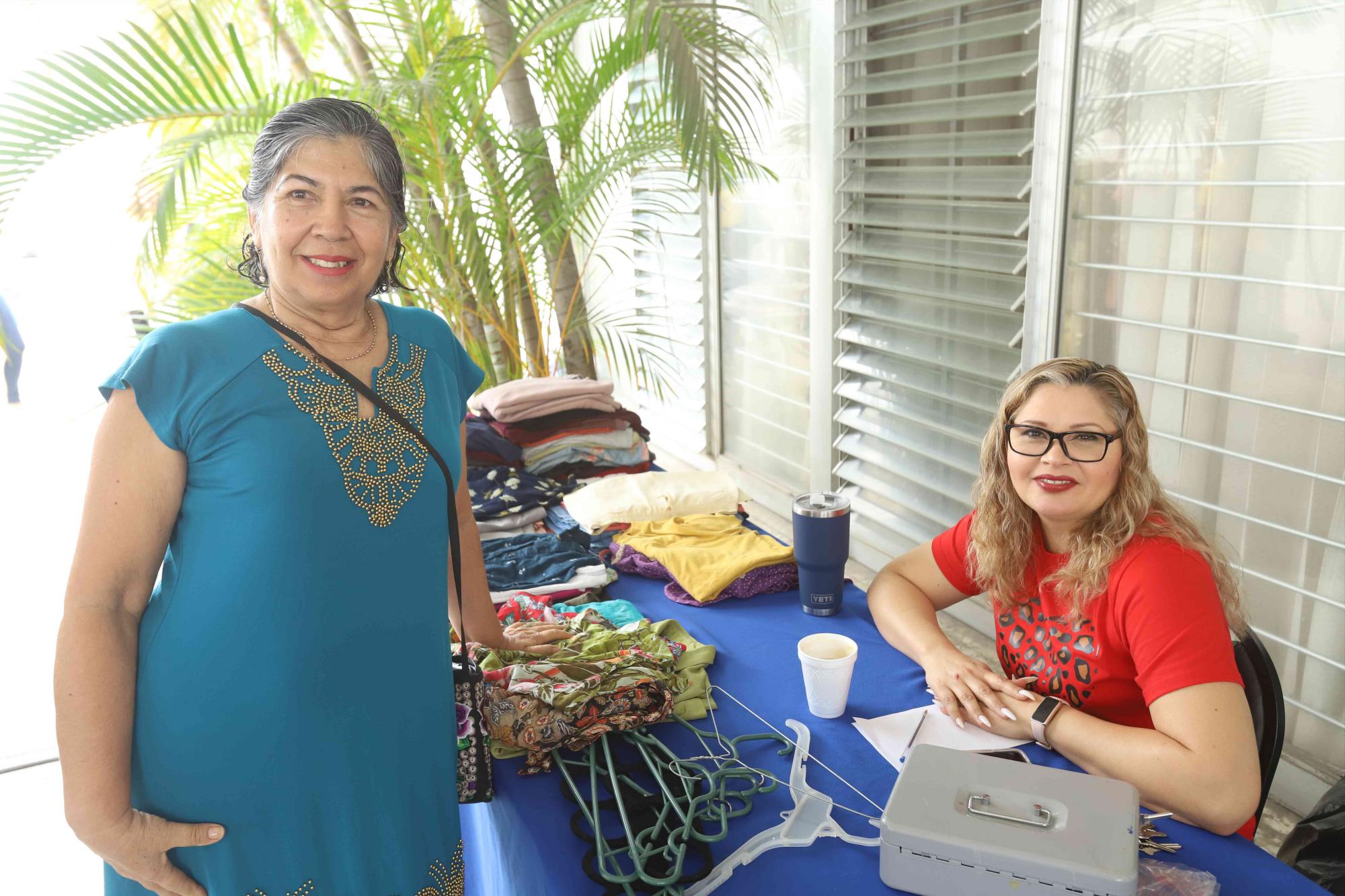 $!Martha Barrón y Claudia Patrón.
