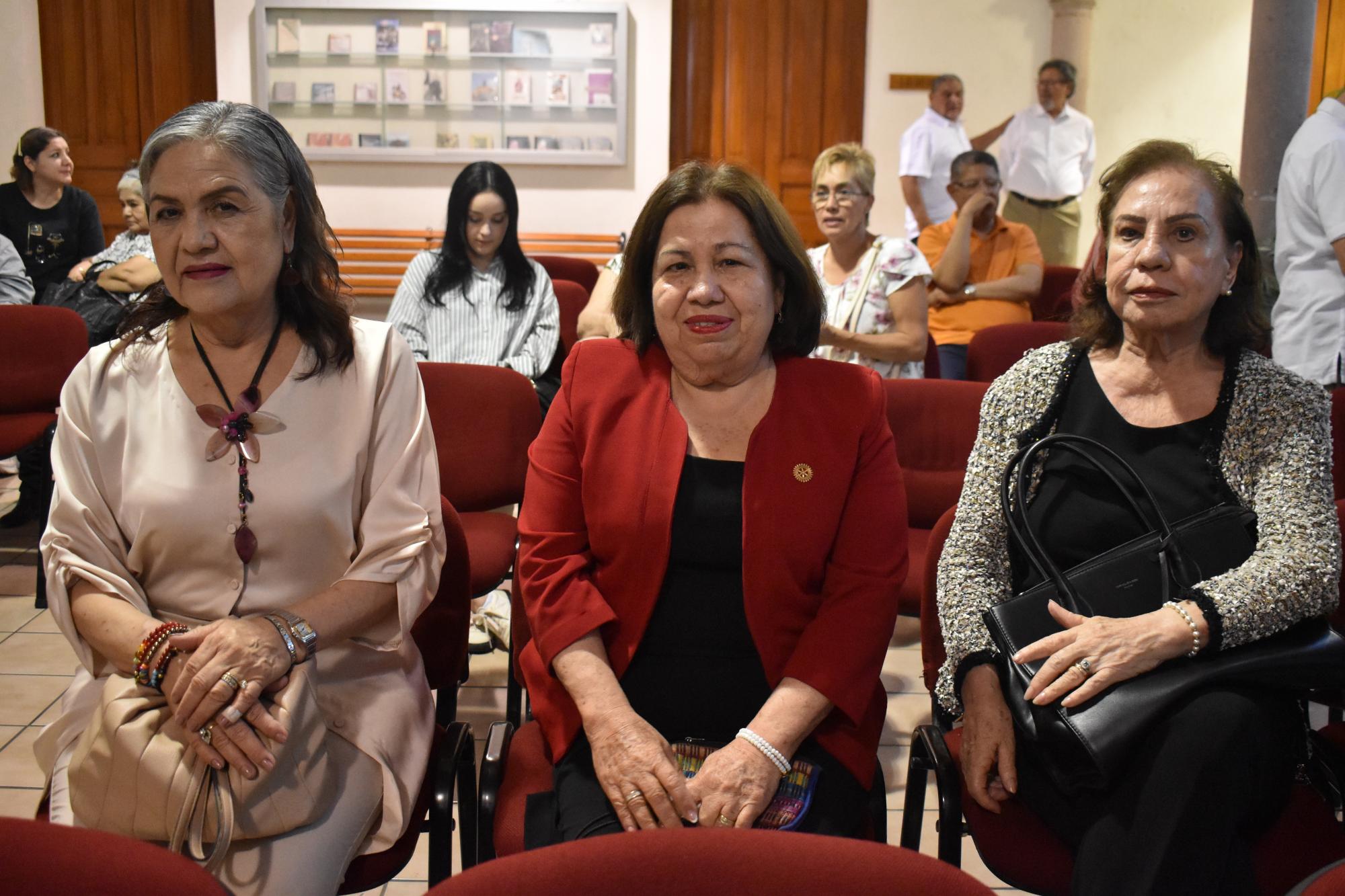 $!Carmelita de Zaragoza, Elvira Niebla y Olivia Reyes Oropeza.