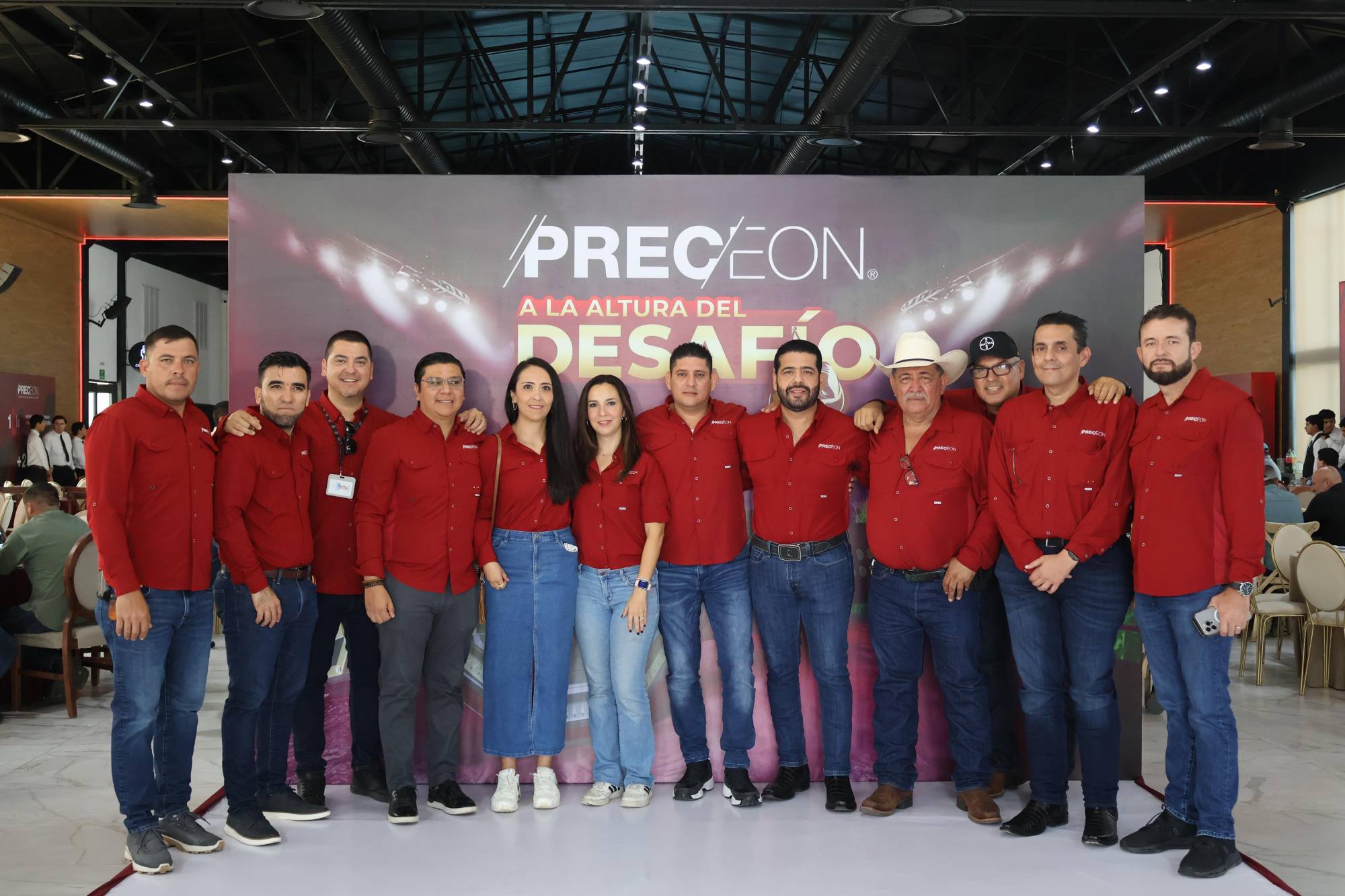 $!Listo el equipo de Bayer para presentar el nuevo productos a los agricultores del campo sinaloense.