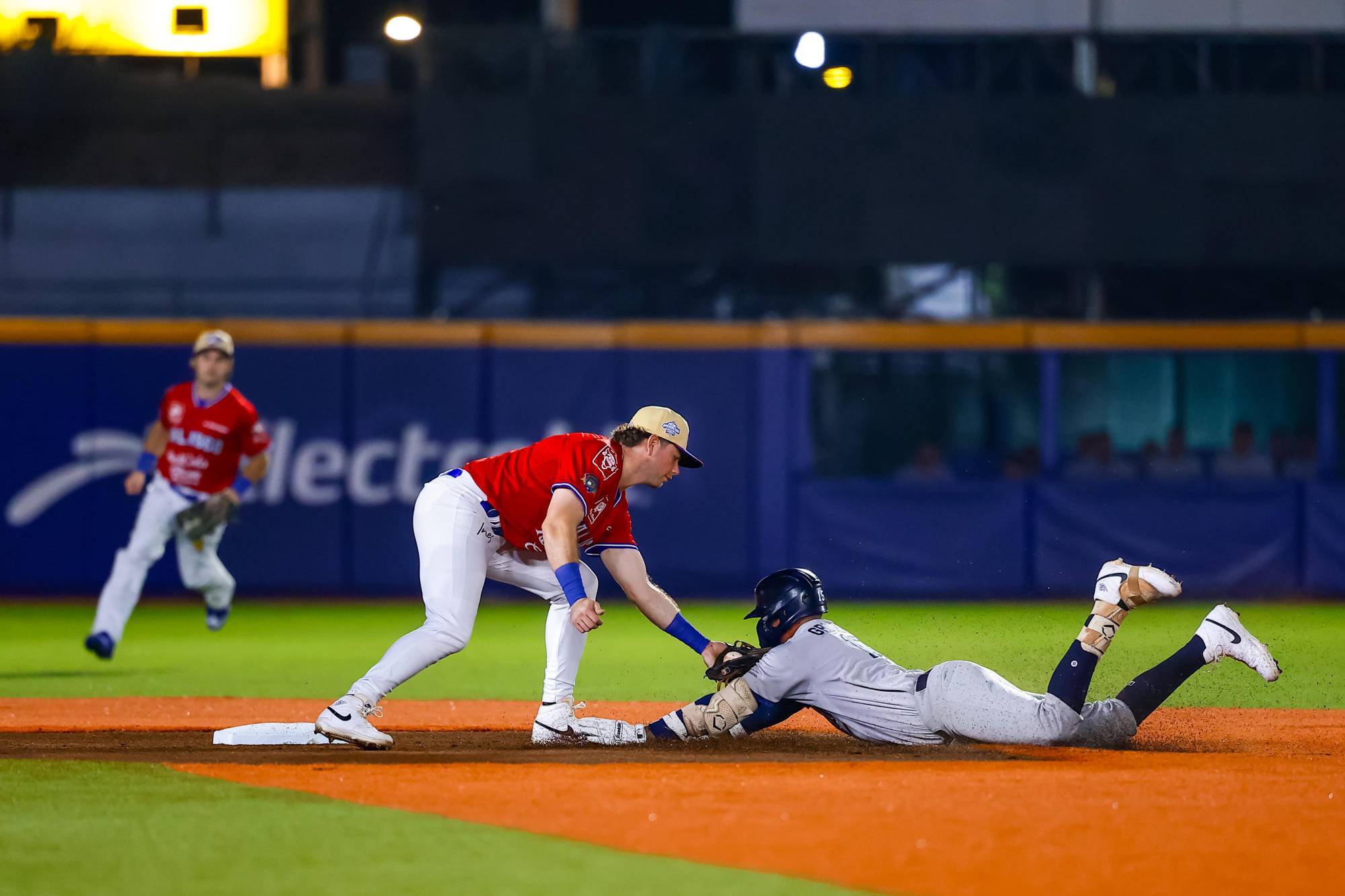 $!Charros arranca la defensa de su bicampeonato con triunfo ante Jaguares