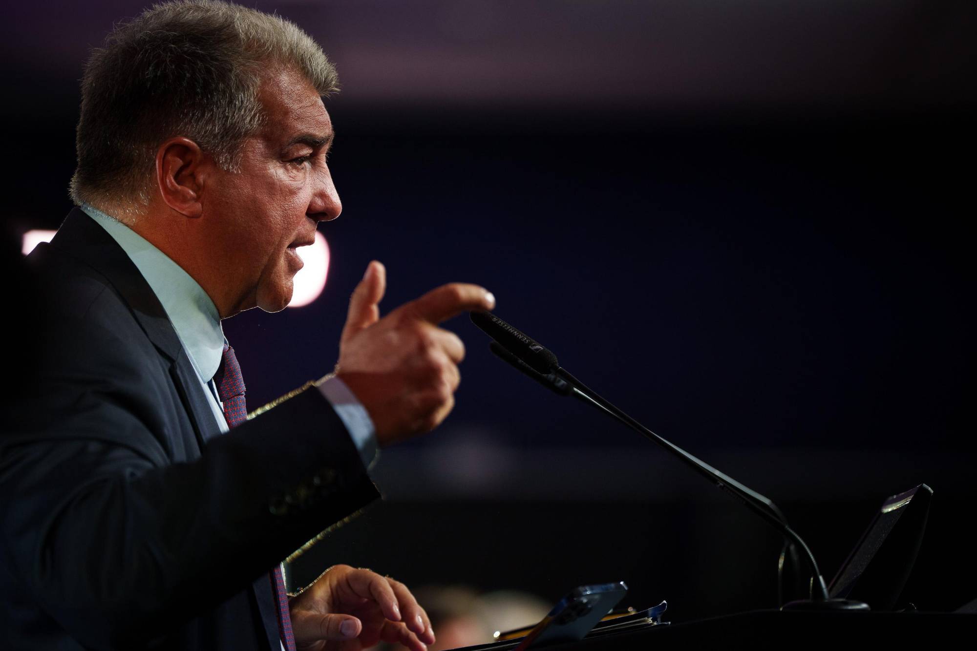 $!Laporta niega favores arbitrales y defiende pagos a Negreira por ‘utilidad de informes’