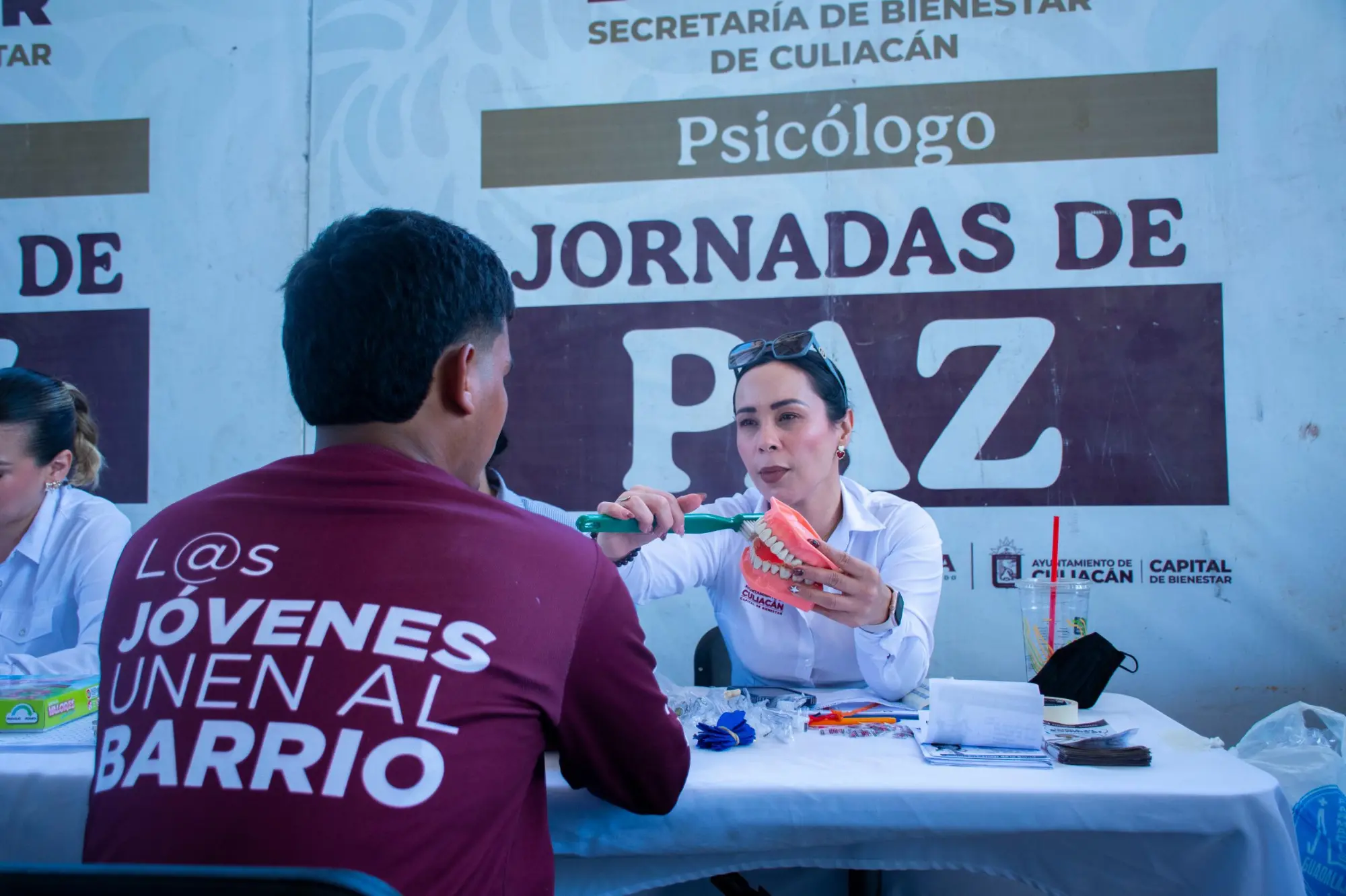 $!Llevan servicios gratuitos a familias de la Colonia Esthela Ortiz en Culiacán