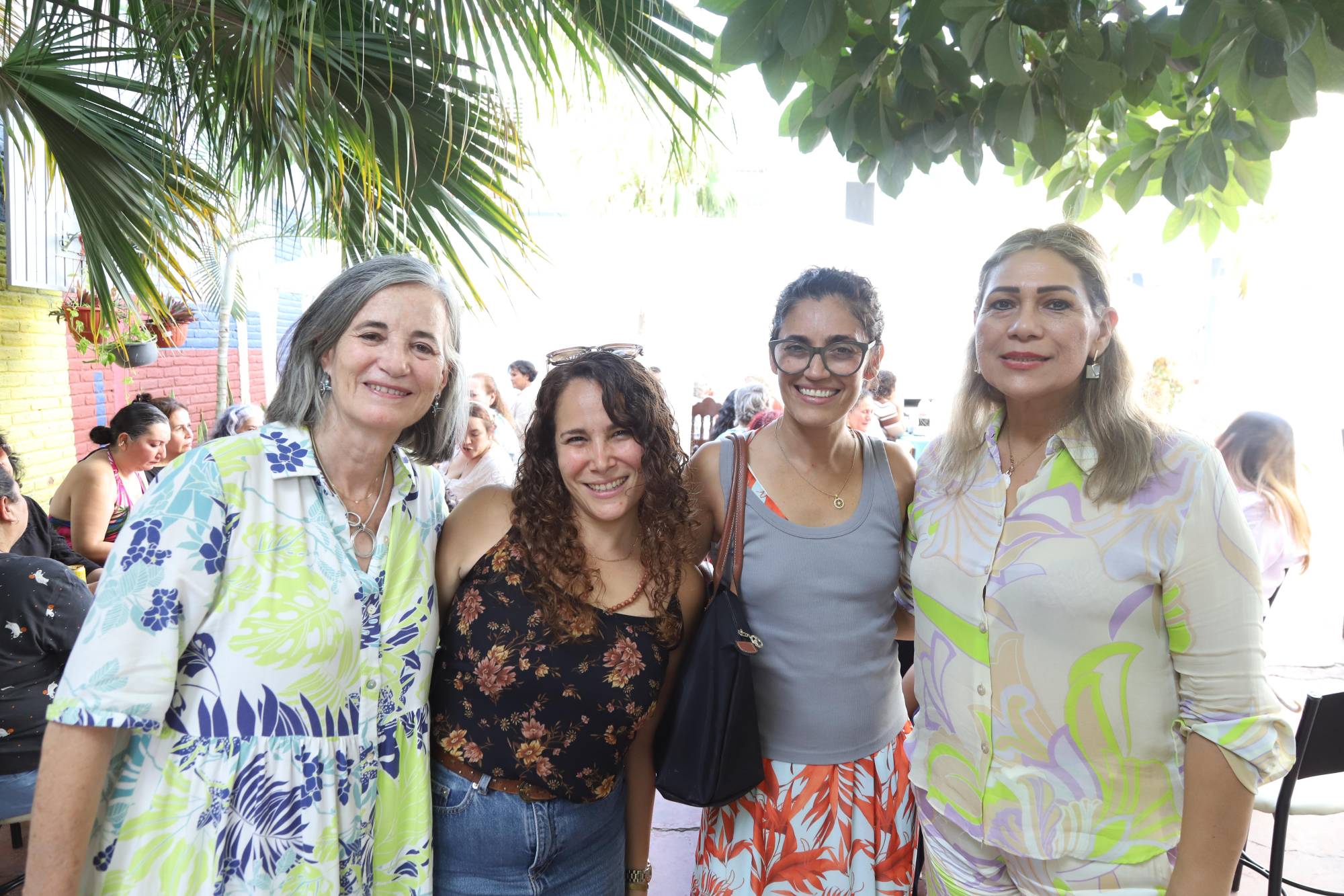 $!Mónica Lavín, Laura Arias, Aura Patrón y Silvia Michel.