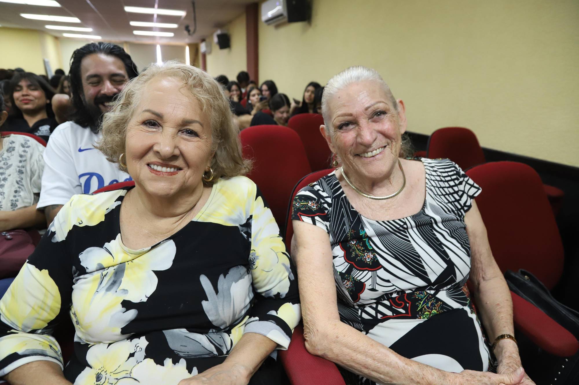 $!Melly Peraza y Olga María Enciso.