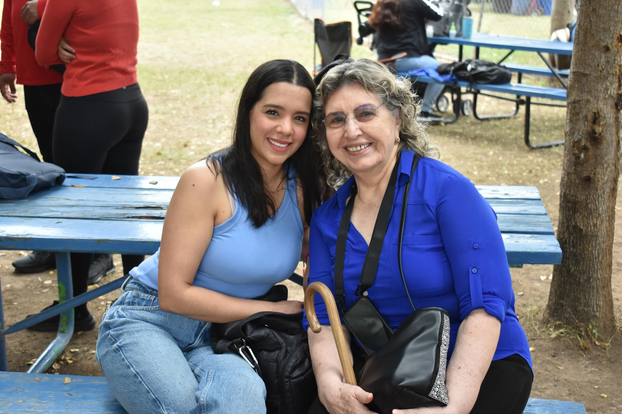 $!Ana Soto y Lupita Millán.