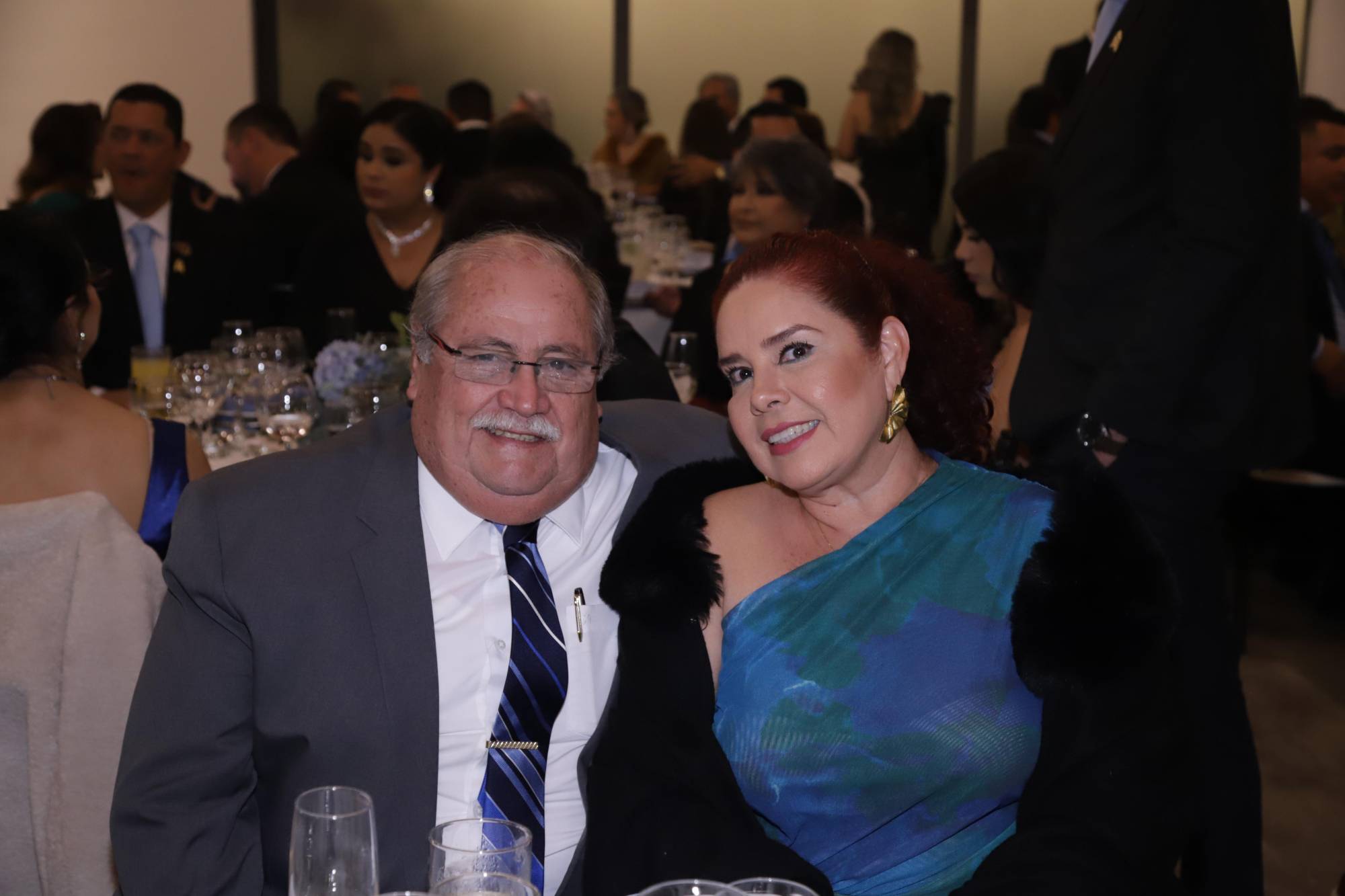 $!Guillermo Trewartha y Perla Ivonne Silva de Trewartha.