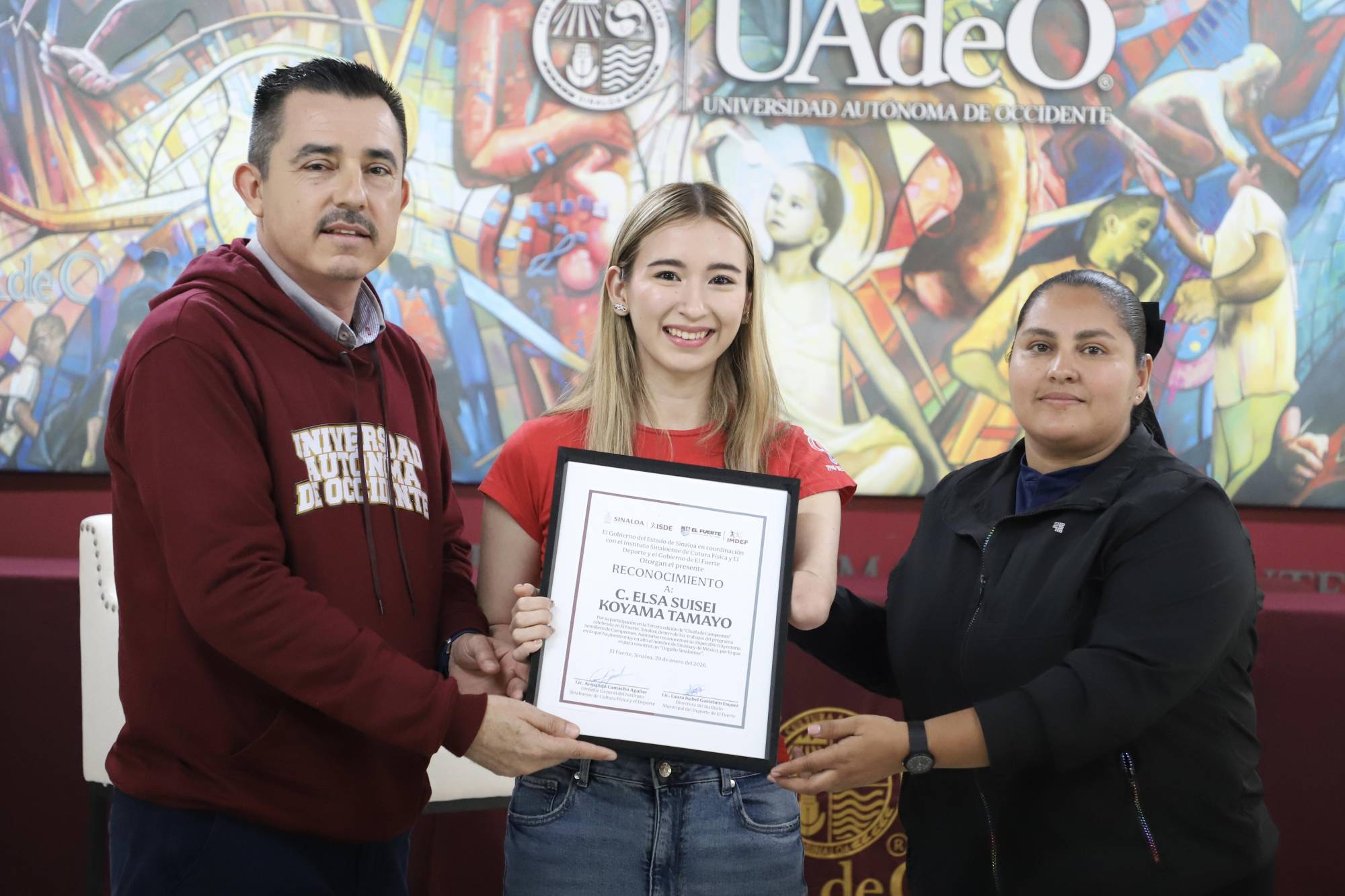 $!Suisei Koyama inspira a la juventud en El Fuerte con Charla de Campeones