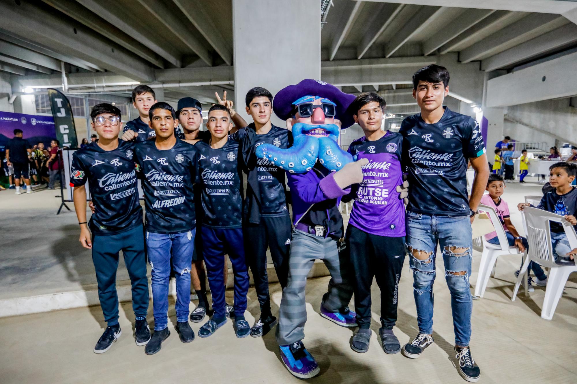 $!Inauguran la Copa Mazatlán de Futbol en el estadio Kraken