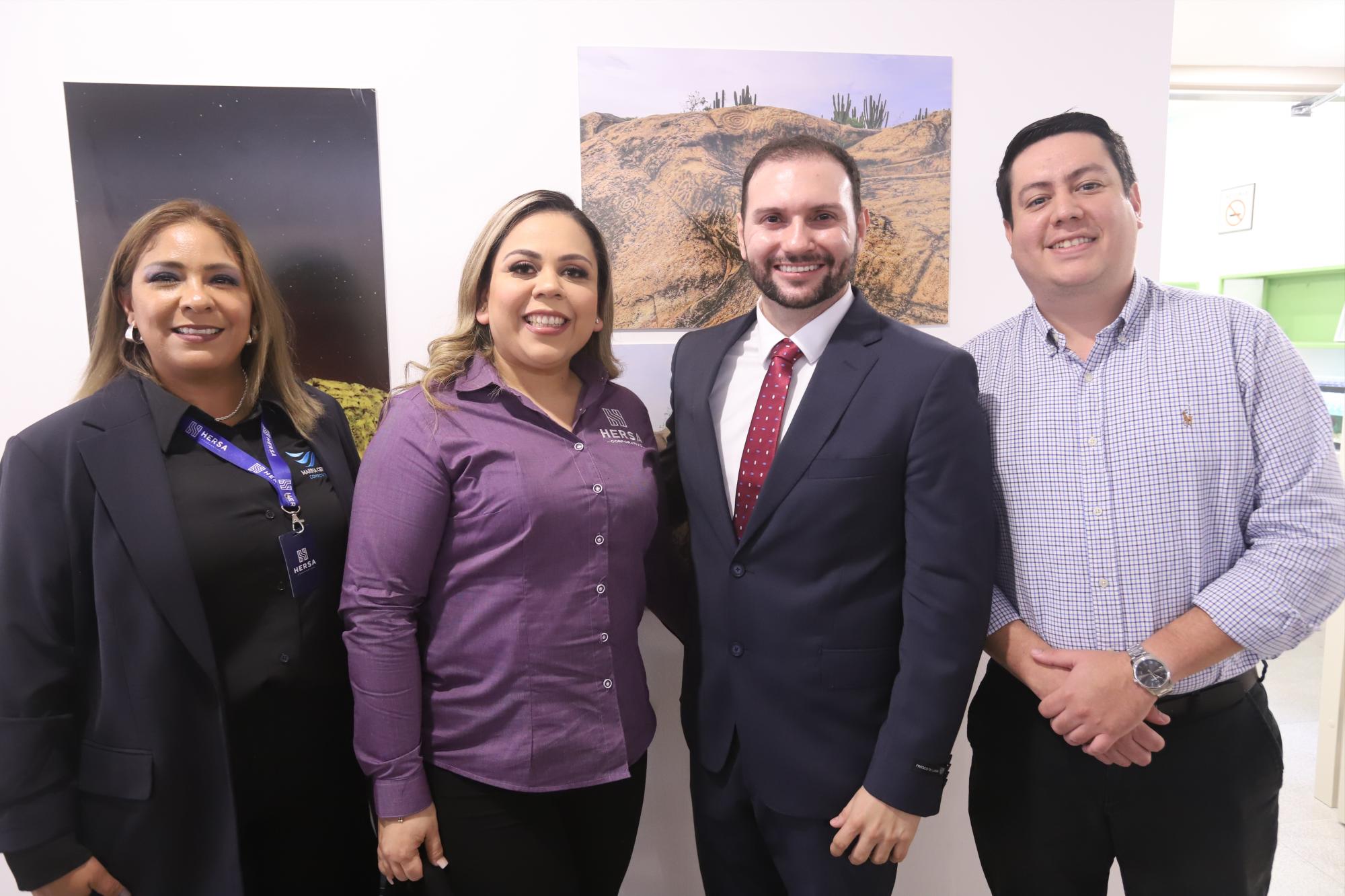 $!Paola Fernández, Carmen Salazar, Cuauhtémoc Llanes González y Carlos Beltrán.