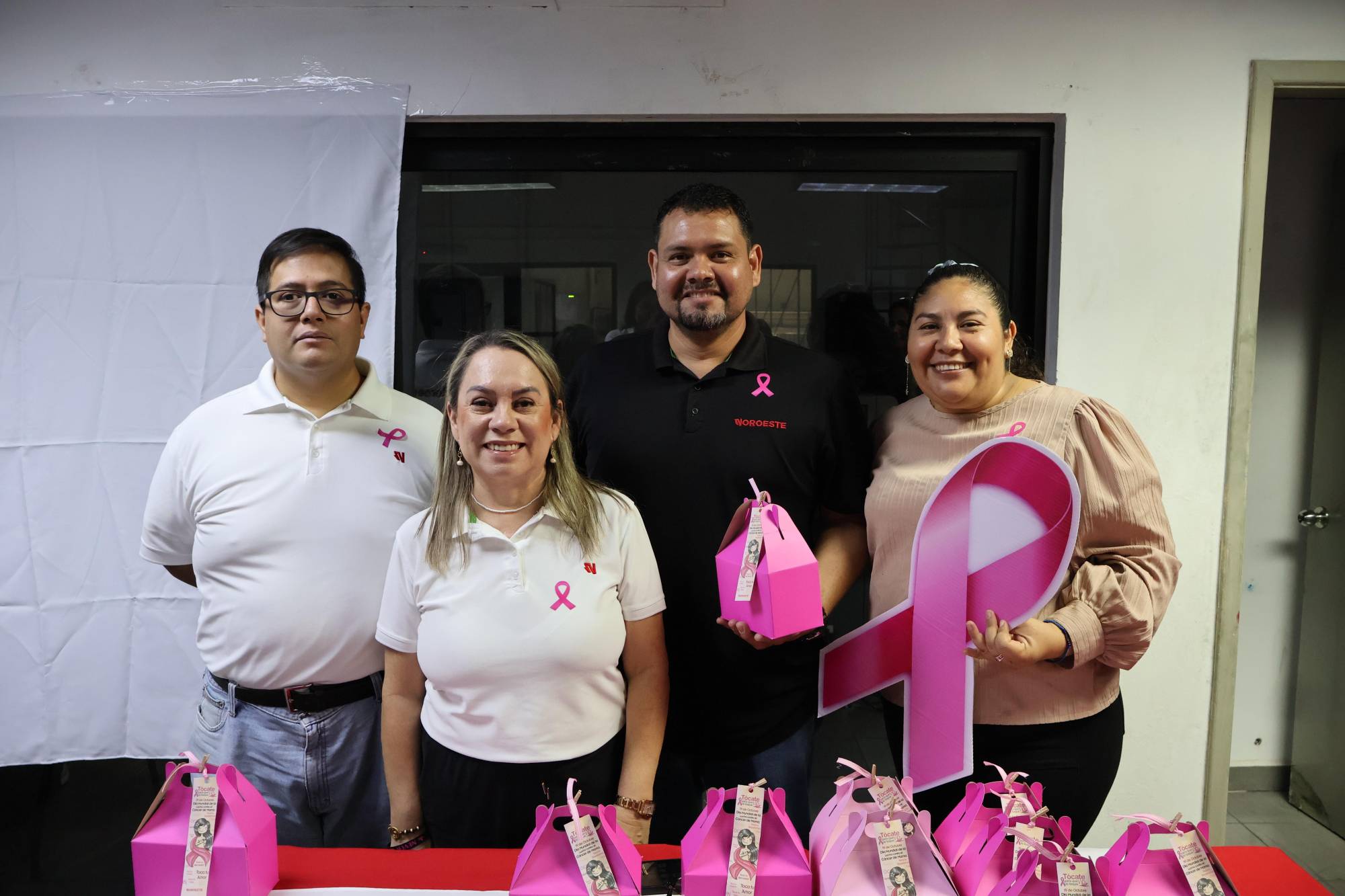 $!Miguel Flores, Elva Aguirre, Omar Salas y Amanda Aragón.