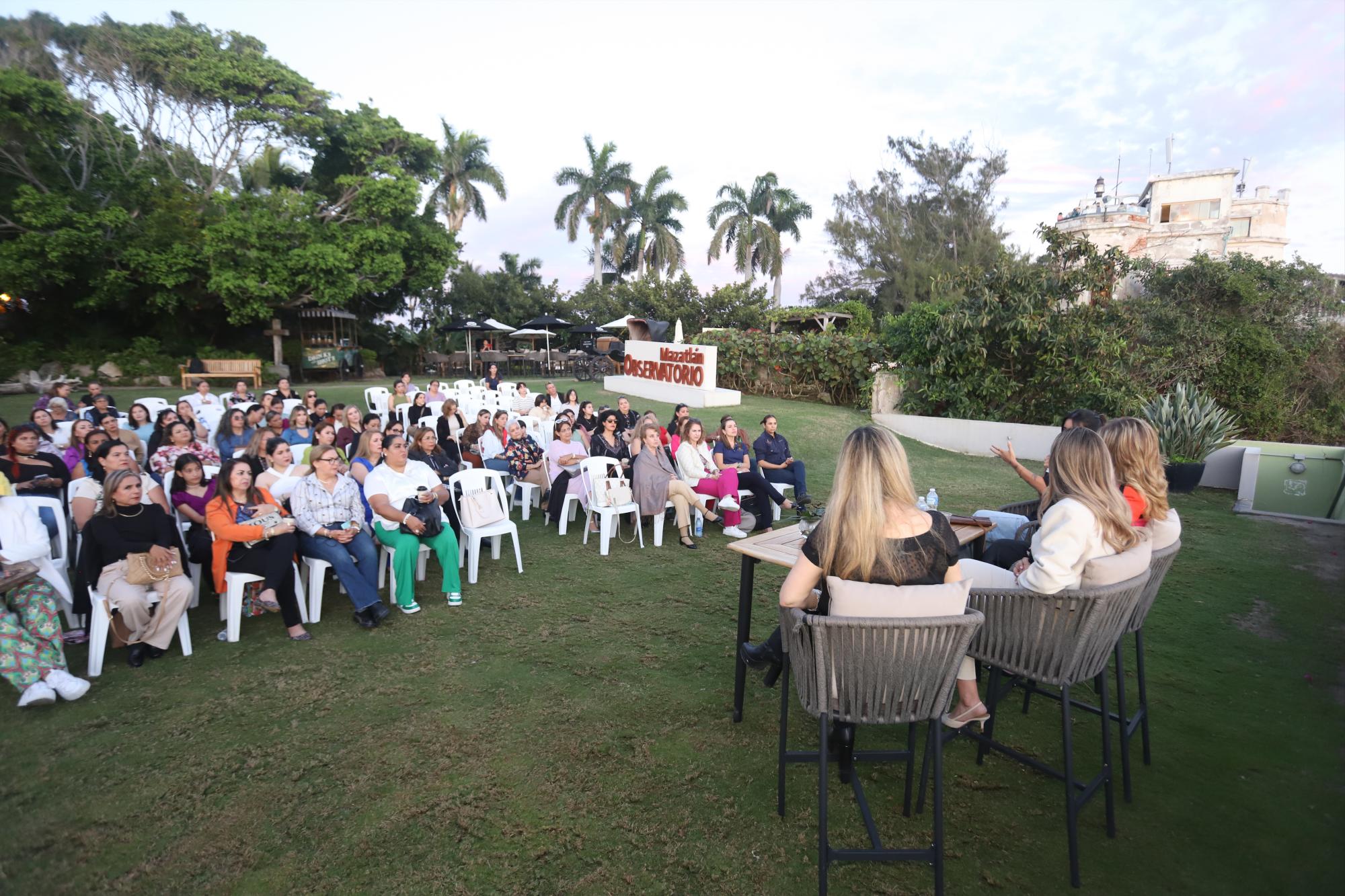 $!La ponencia tuvo lugar en los jardines del Observatorio 1873.