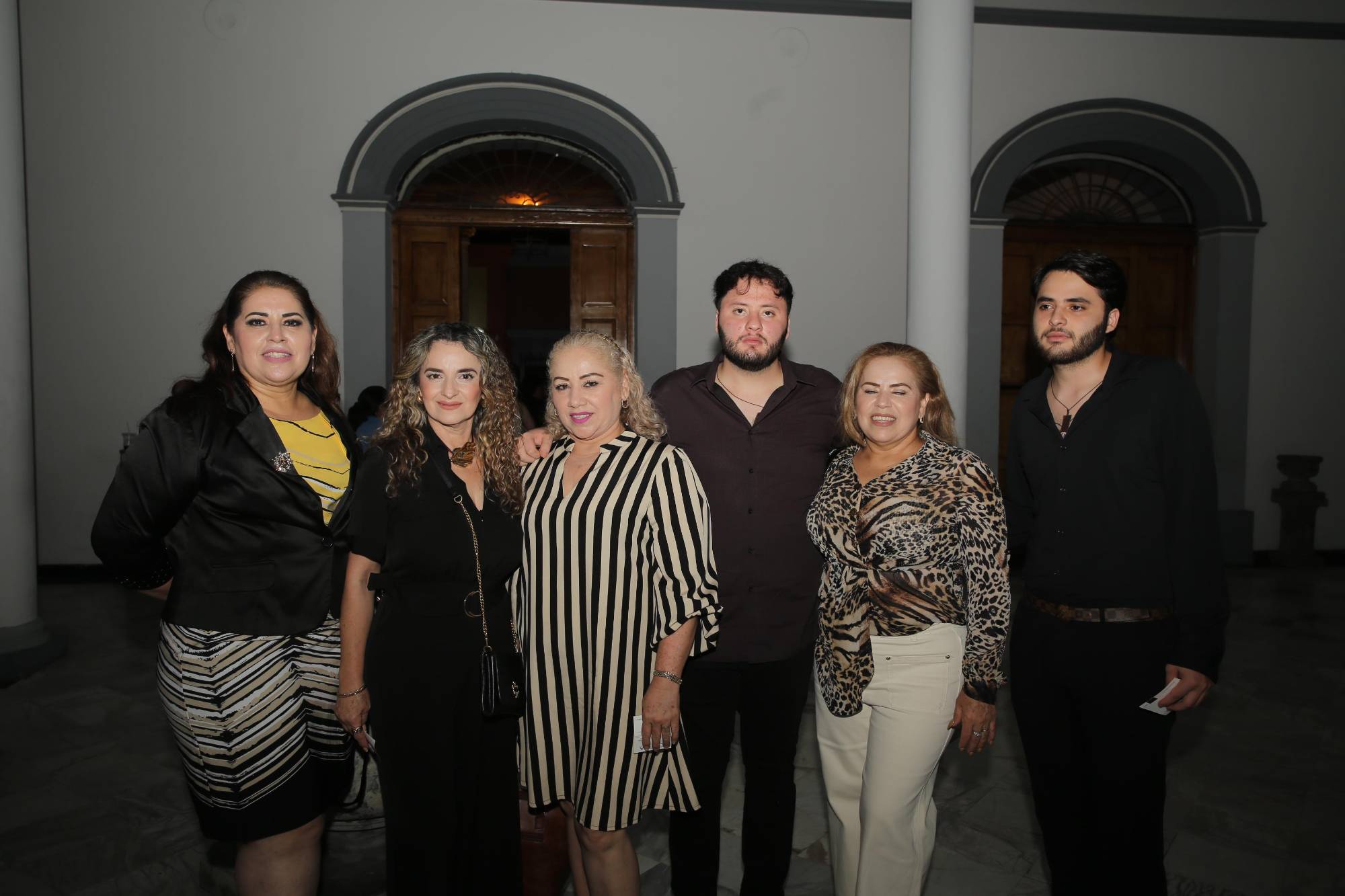 $!Clementina Caro, María Elena Quintero, María de Jesús Caro, Antonio Espinoza María Alejandra Caro y Emilio Espinoza.