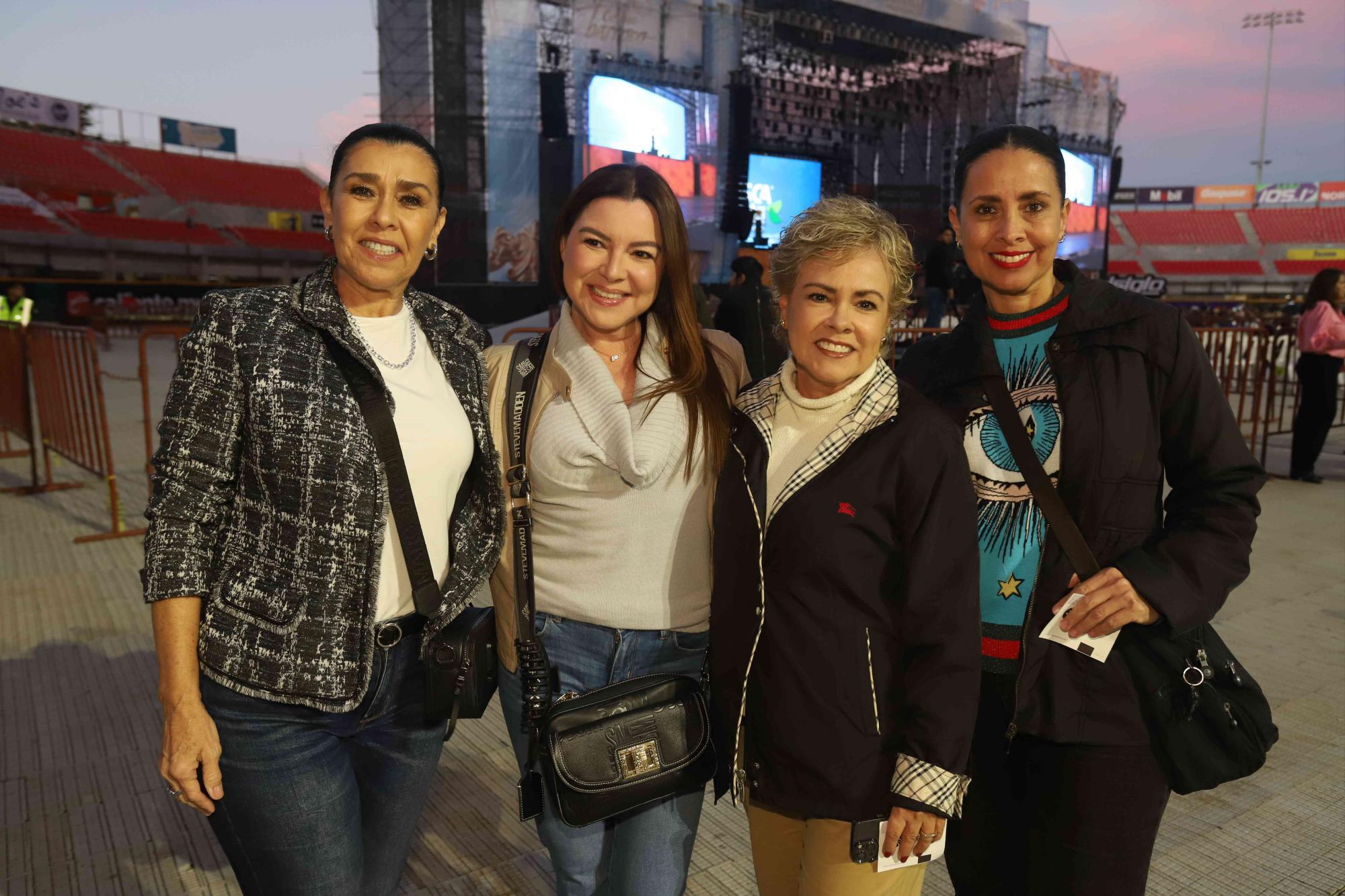 $!Elisa Guzmán, Cristina del Río, Conchita Chávez y Ana Guzmán.