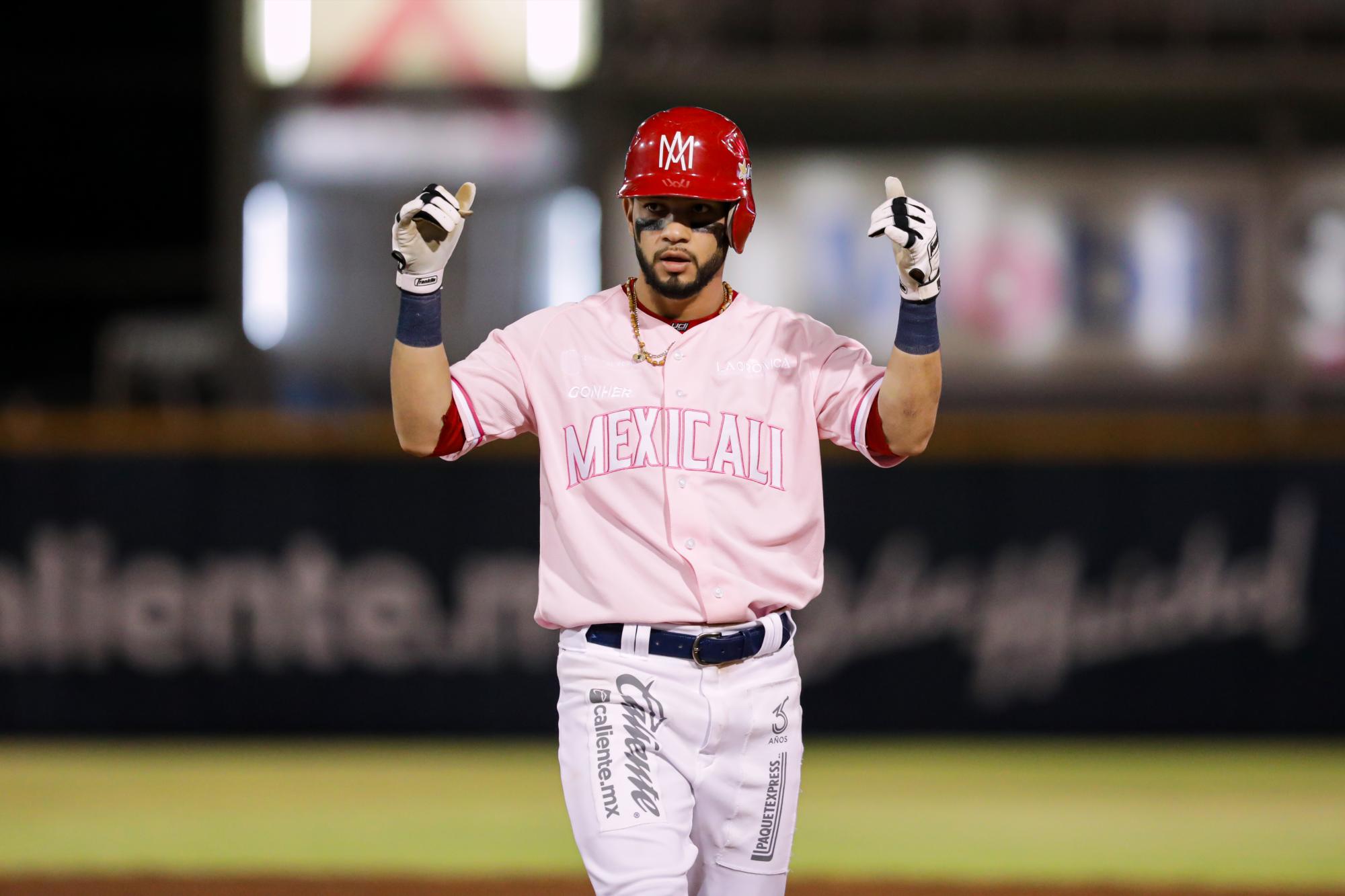 $!Venados-Águilas: Daniel Castro llega a Mazatlán a cambio de Isaac Paredes