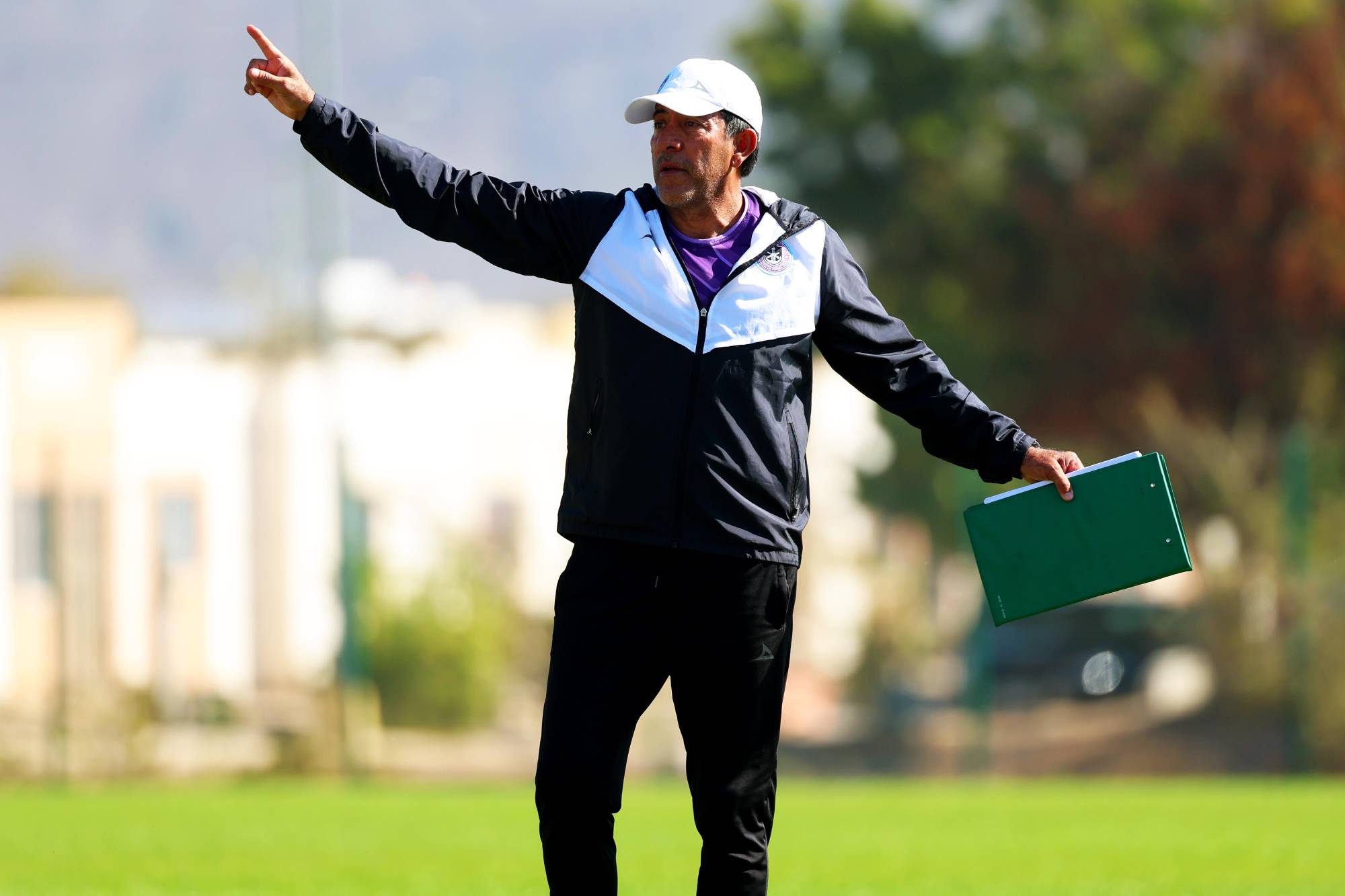 $!Mazatlán FC Femenil anuncia la salida de Roberto Pérez como DT