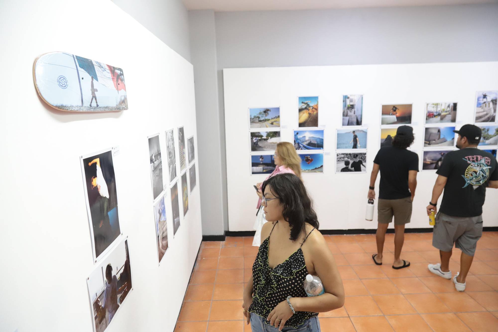 $!Los asistentes pudieron apreciar en cada fotografía el movimiento, el espíritu colectivo, la resistencia y el estilo de vida que define a esta comunidad.