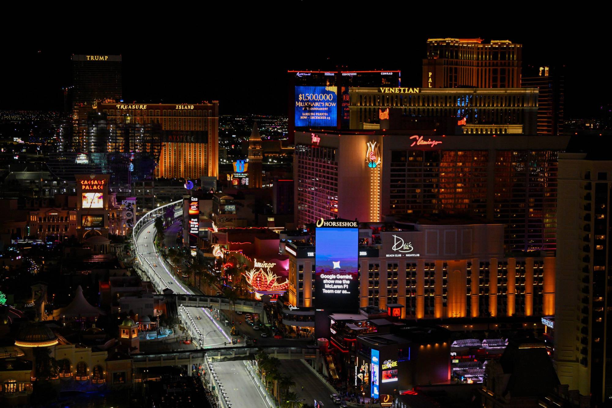 $!Verstappen gana en Las Vegas y mantiene vivas sus opciones de título