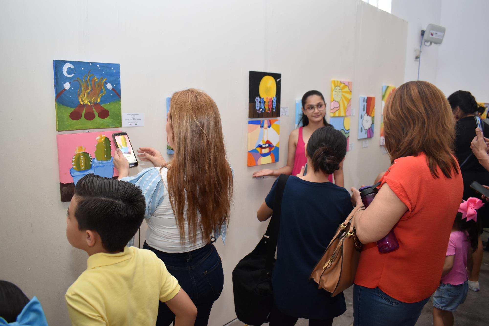 $!Más de 50 alumnos participan en la muestra.