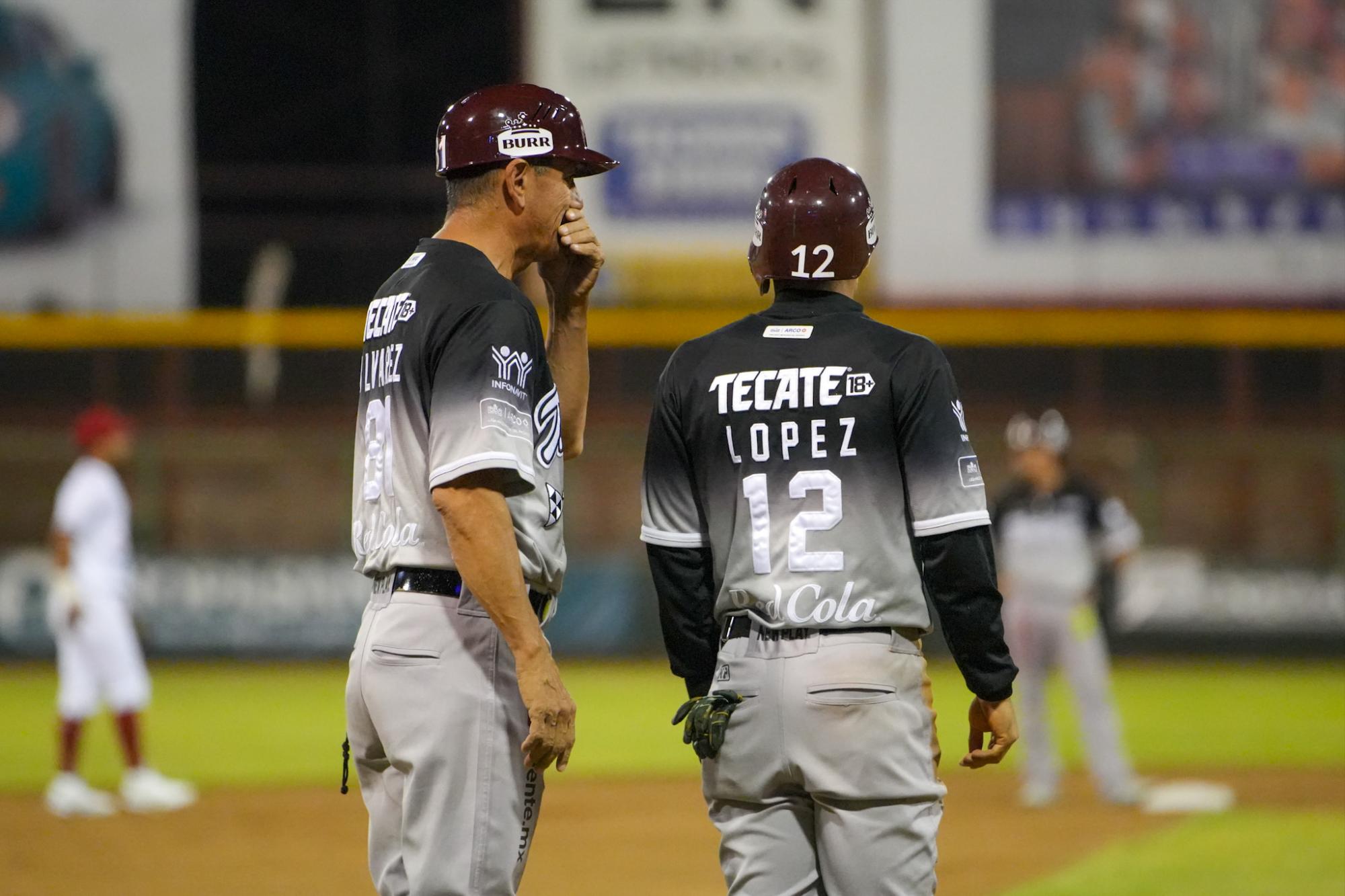 $!Tomateros de Culiacán cae en dramático duelo ante Mayos en Navojoa