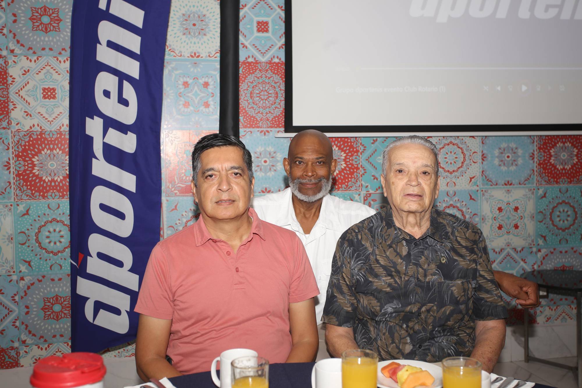 $!Juan Mario Cárdenas, Charles Davis y Felipe Aldrete.