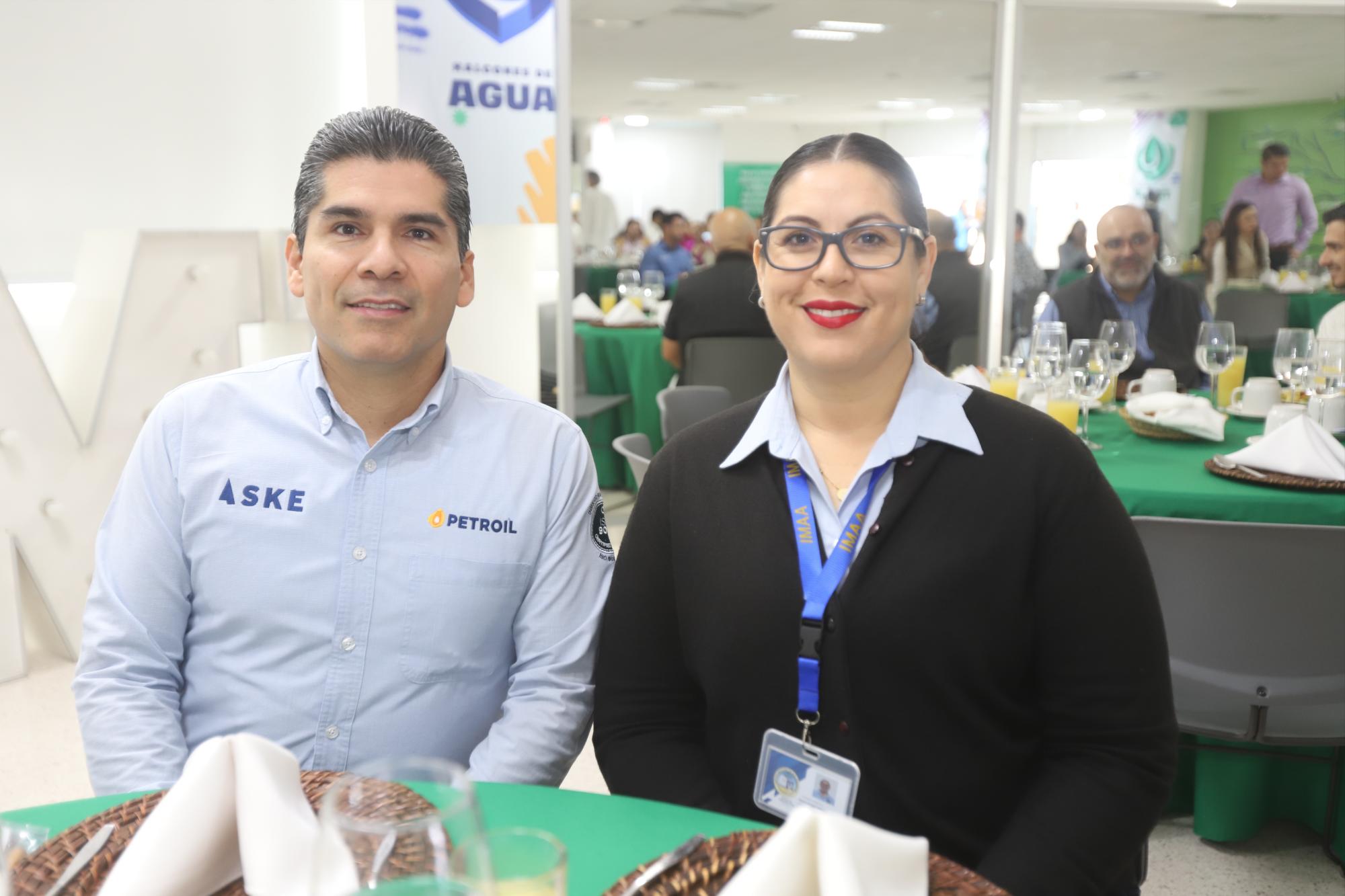 $!Mario Andrade y Priscila Tirado.