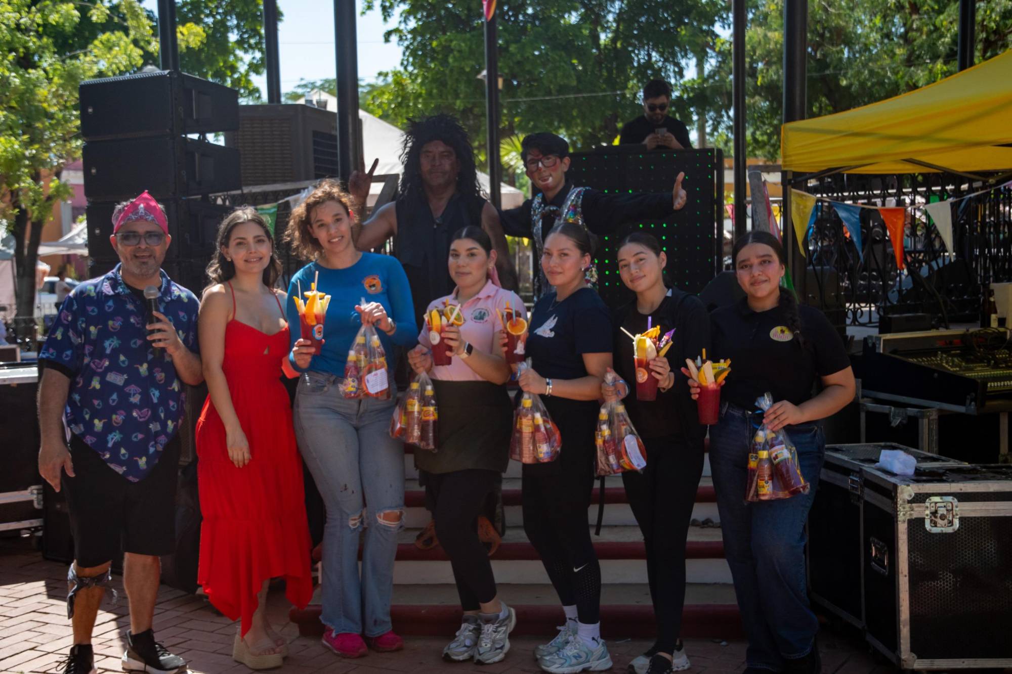 $!Reúne a familias y visitantes la tercera edición del Festival del Raspado en Imala