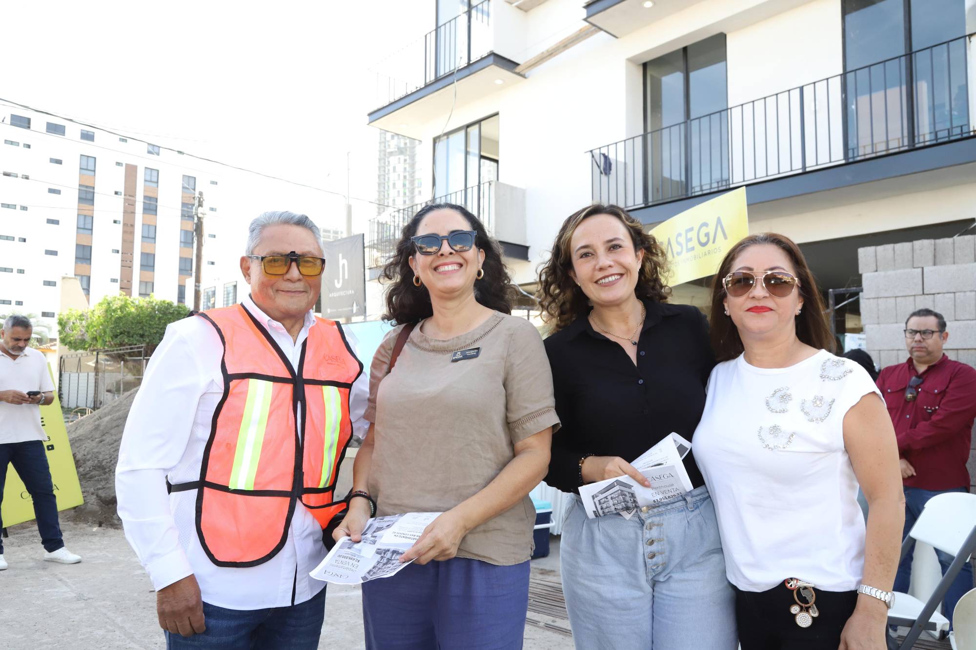 $!Sadot Hernández, Margarita Tarabay, Paola Izquierdo y Elba Aguilar.