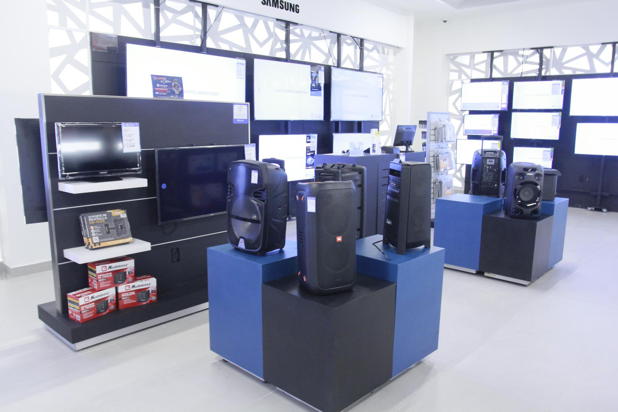 $!Con una inversión de 260 millones de pesos abre la tienda departamental Cimaco en Culiacán