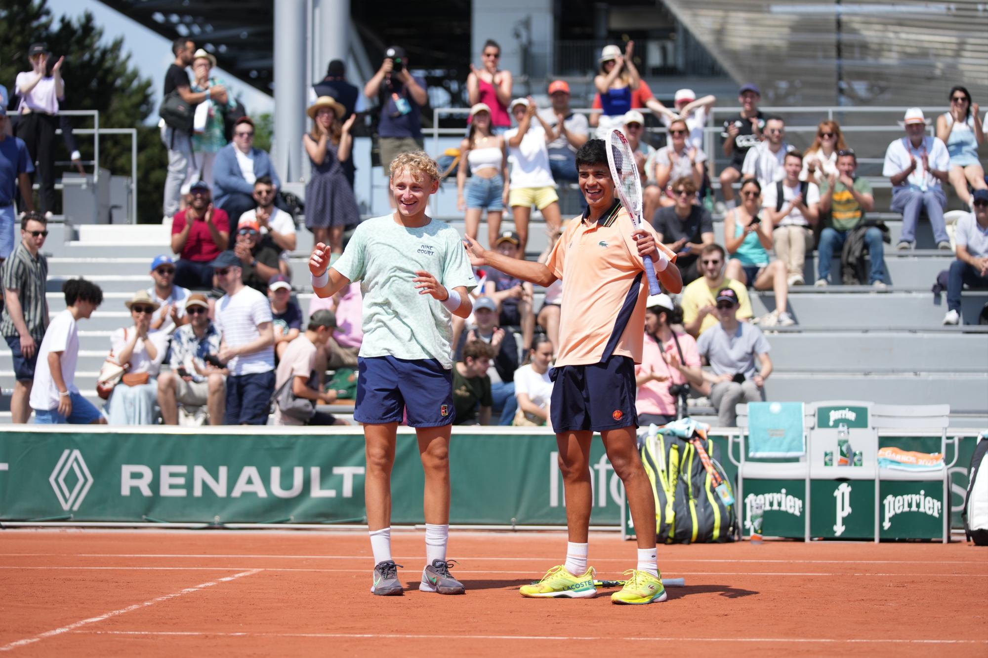 $!Mexicano Rodrigo Pacheco es campeón juvenil de dobles en Roland Garros