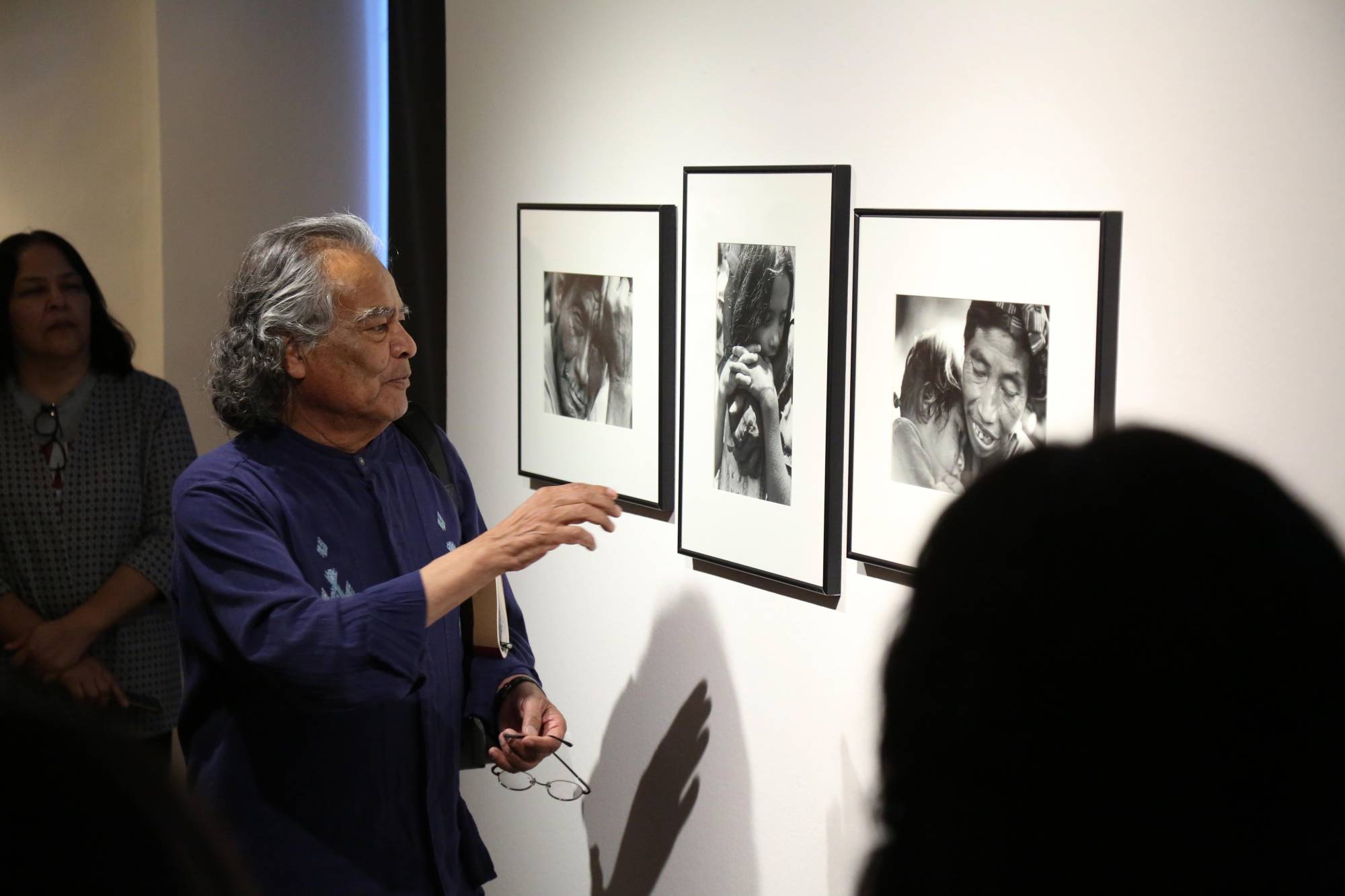 $!Valtierra, apegado a su vocación de ‘robarle el alma a la gente, a los retratados’, compartió la génesis de la serie.