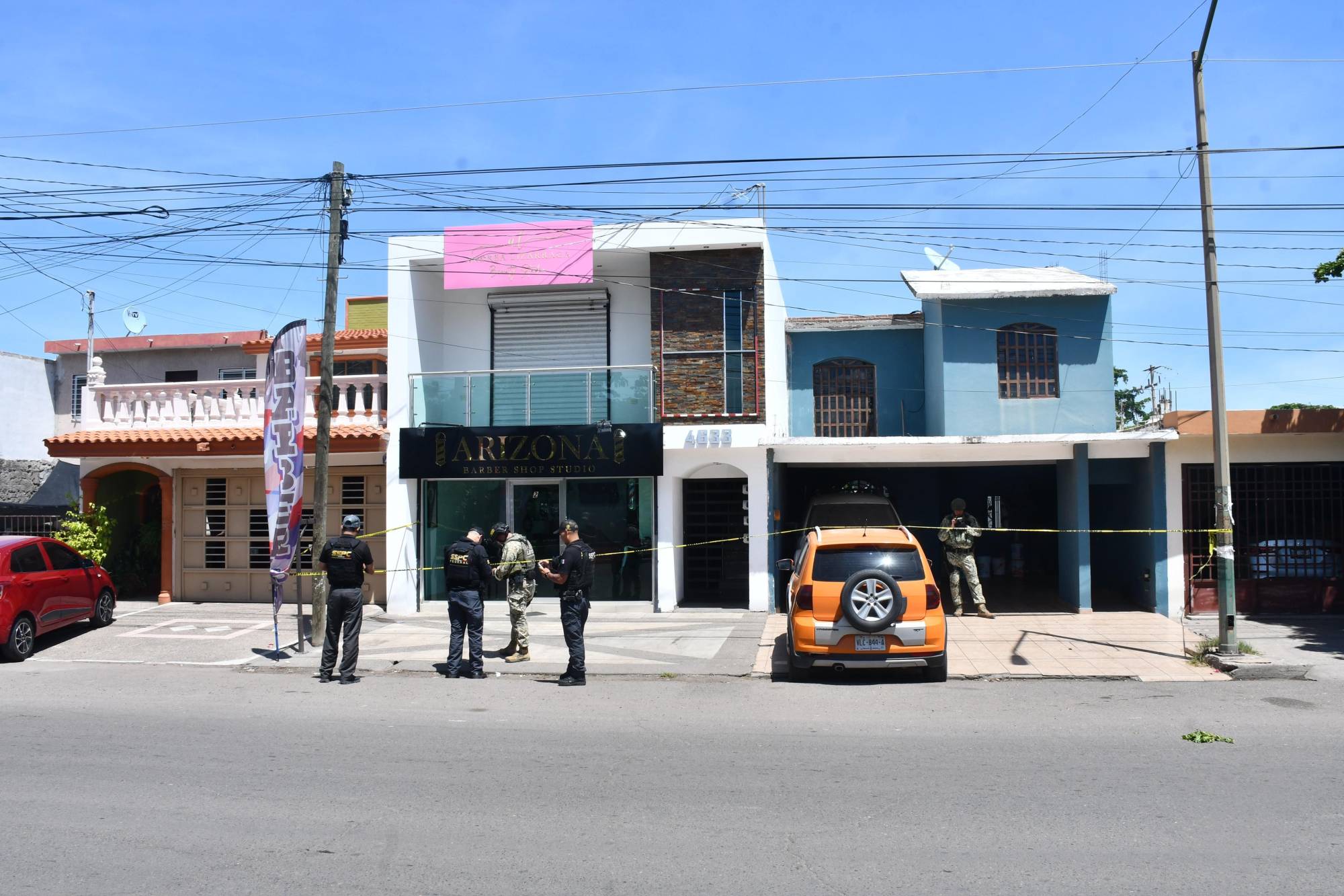 $!Asesinan a Omar Alexander dentro de una barbería del sector Barrancos, en Culiacán